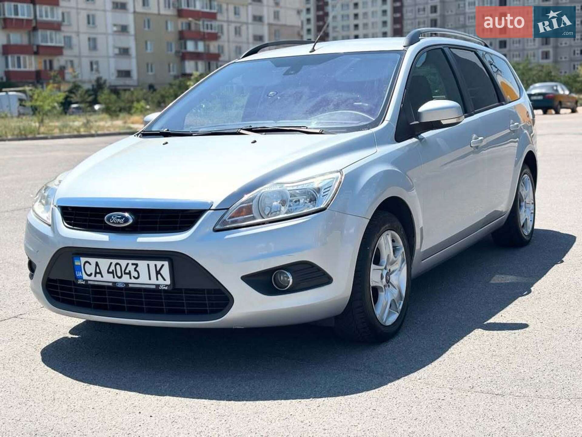 Головне фото звіту автомобіля FORD FOCUS 2010