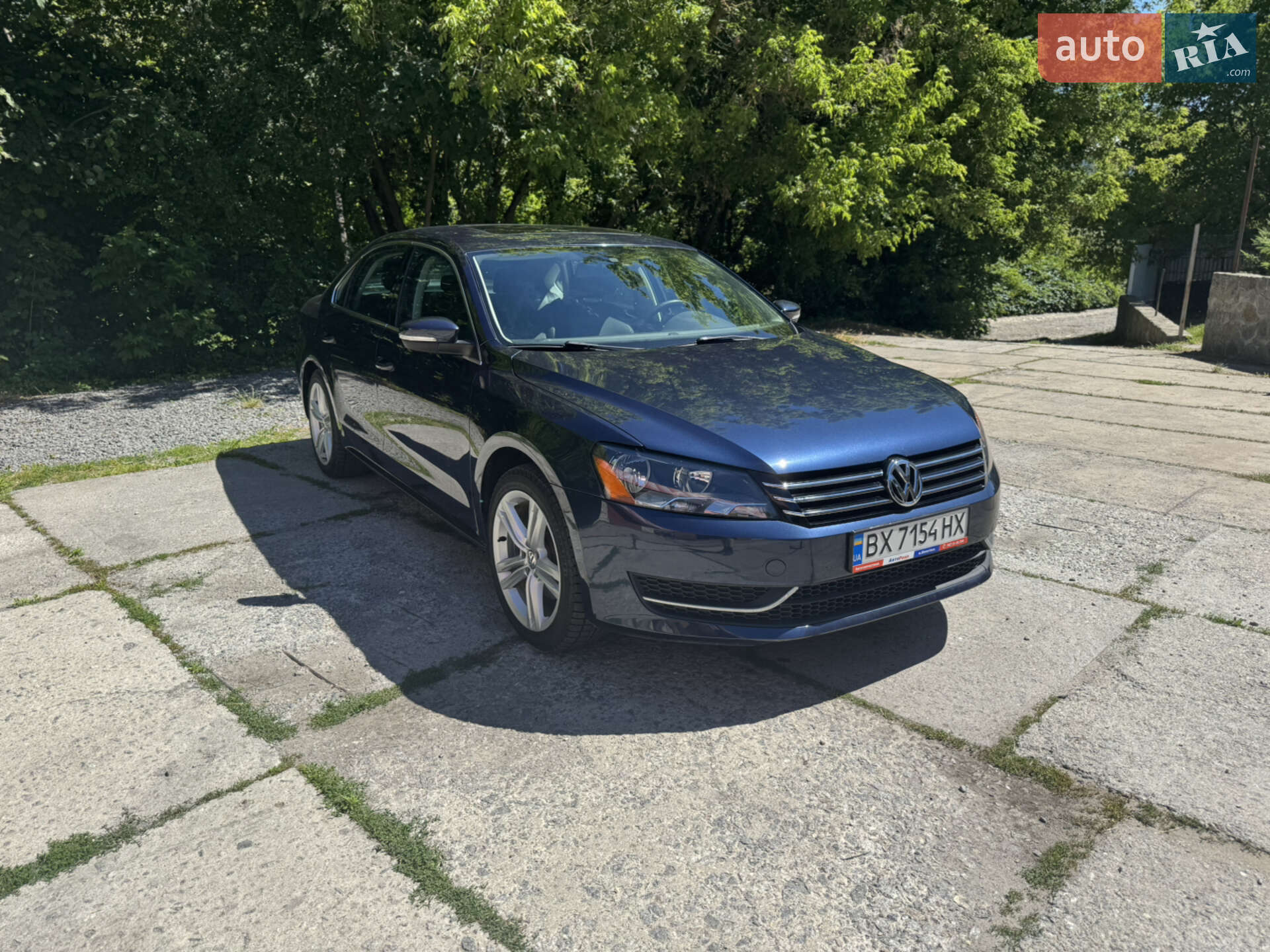 VOLKSWAGEN PASSAT 2013