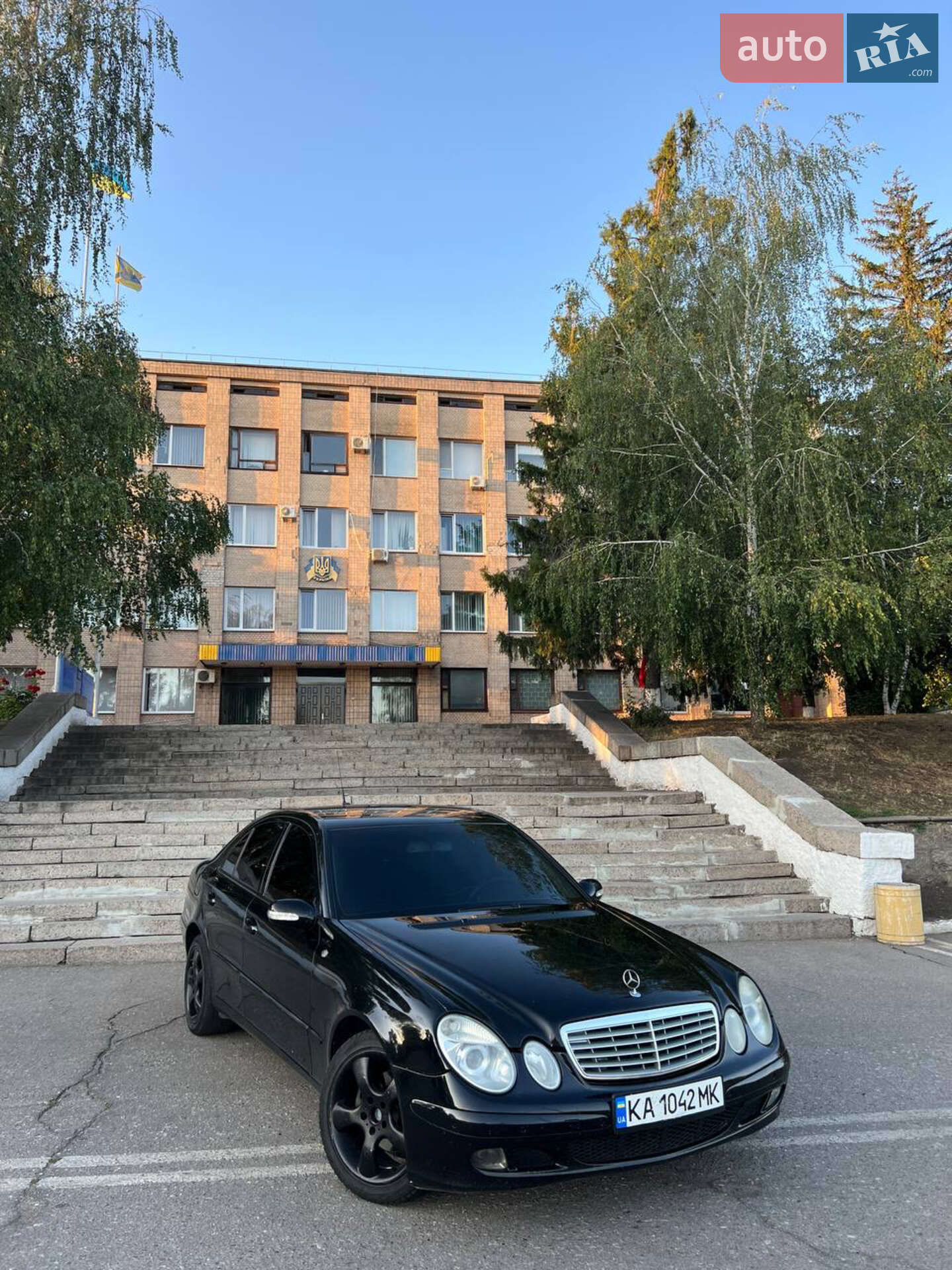 MERCEDES-BENZ E 200 CDI 2003