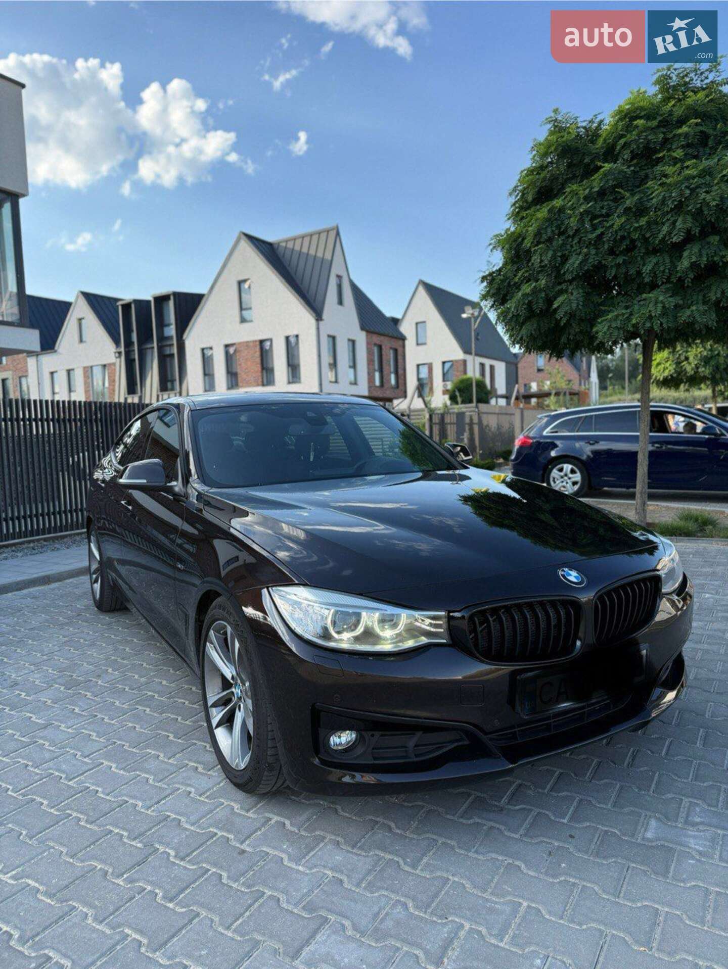 BMW 320D XDRIVE GT 2013
