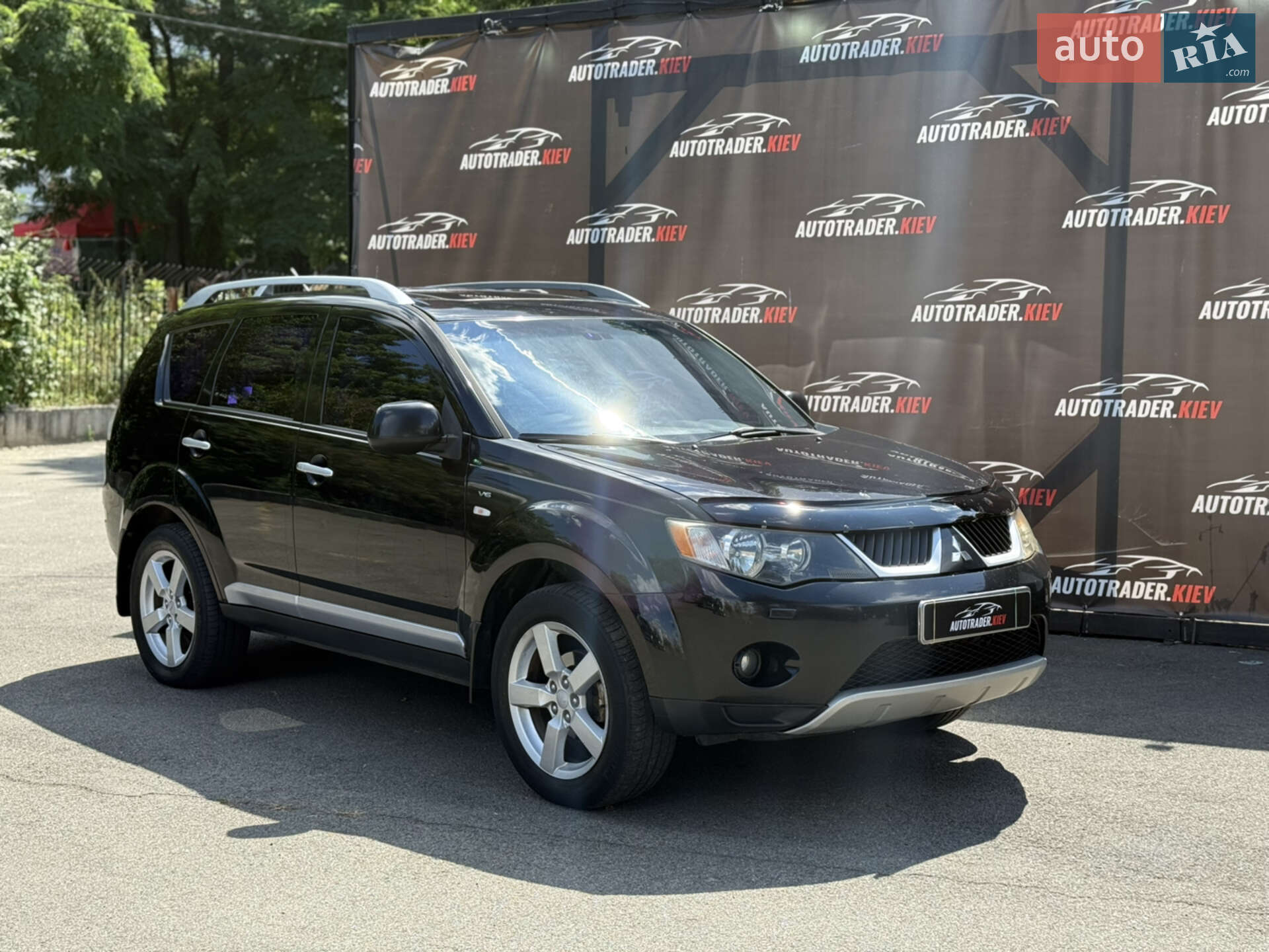 Головне фото звіту автомобіля MITSUBISHI OUTLANDER 2008