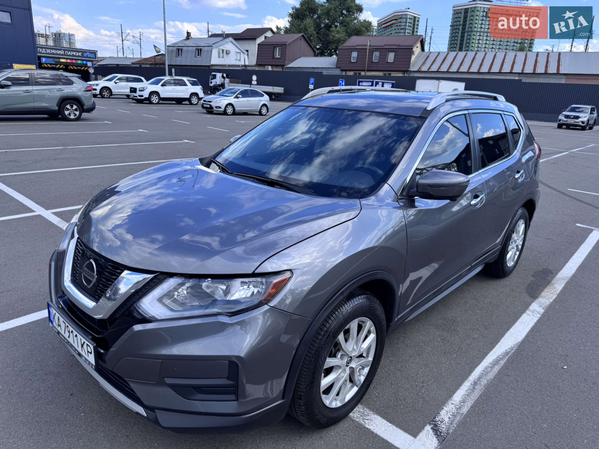 Головне фото звіту автомобіля NISSAN ROGUE 2018