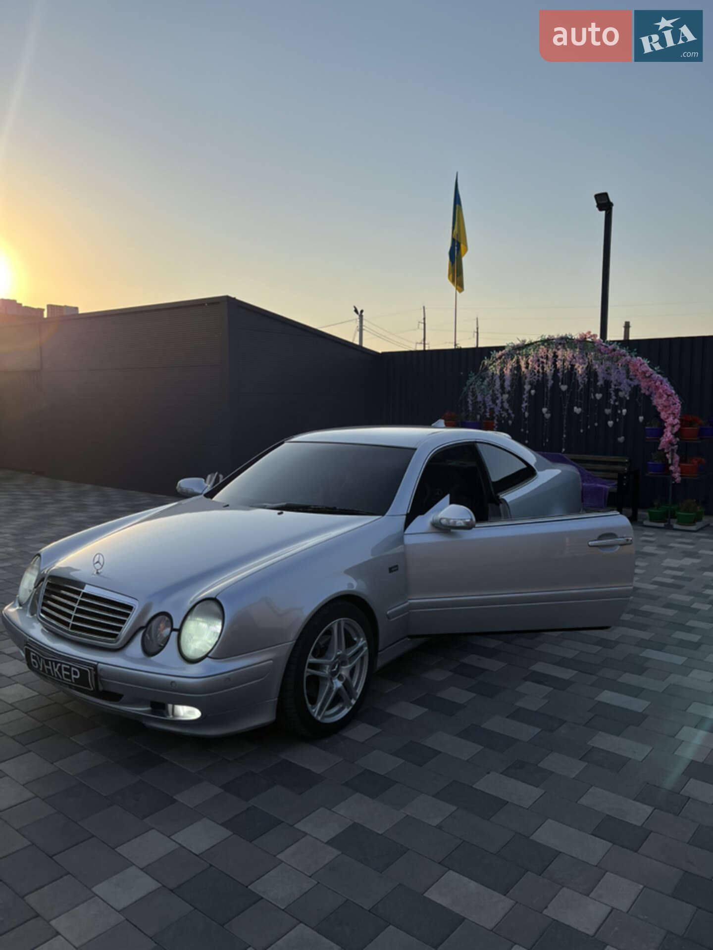MERCEDES-BENZ CLK 200 2000
