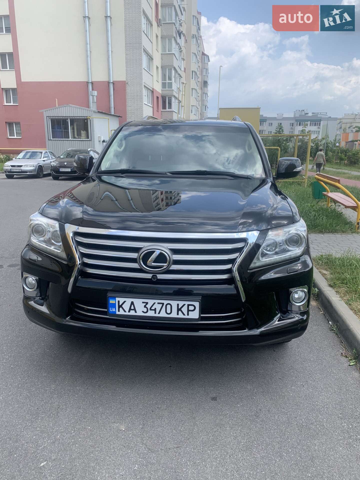 LEXUS LX 570 2013