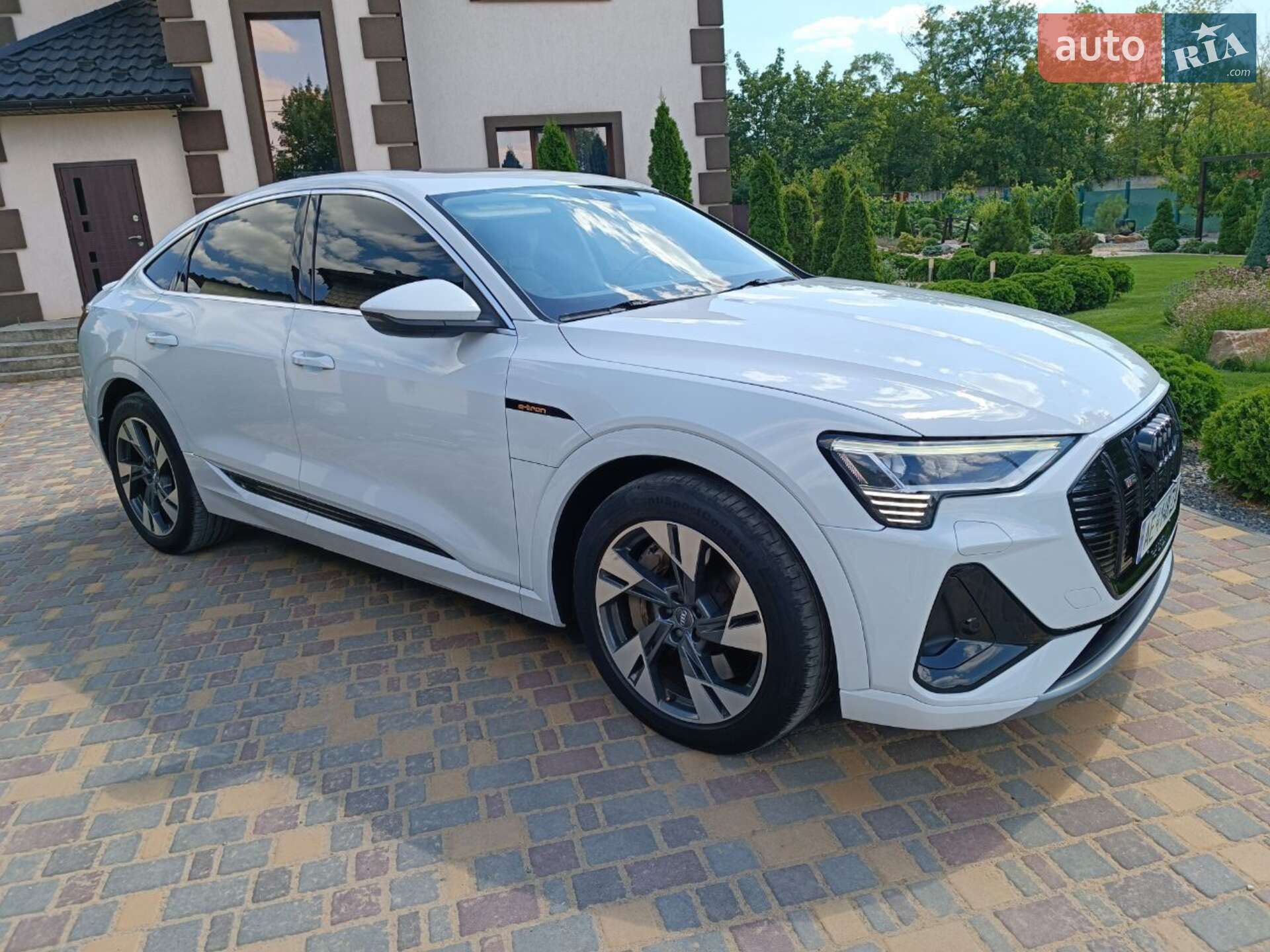 AUDI E-TRON SPORTBACK 2020