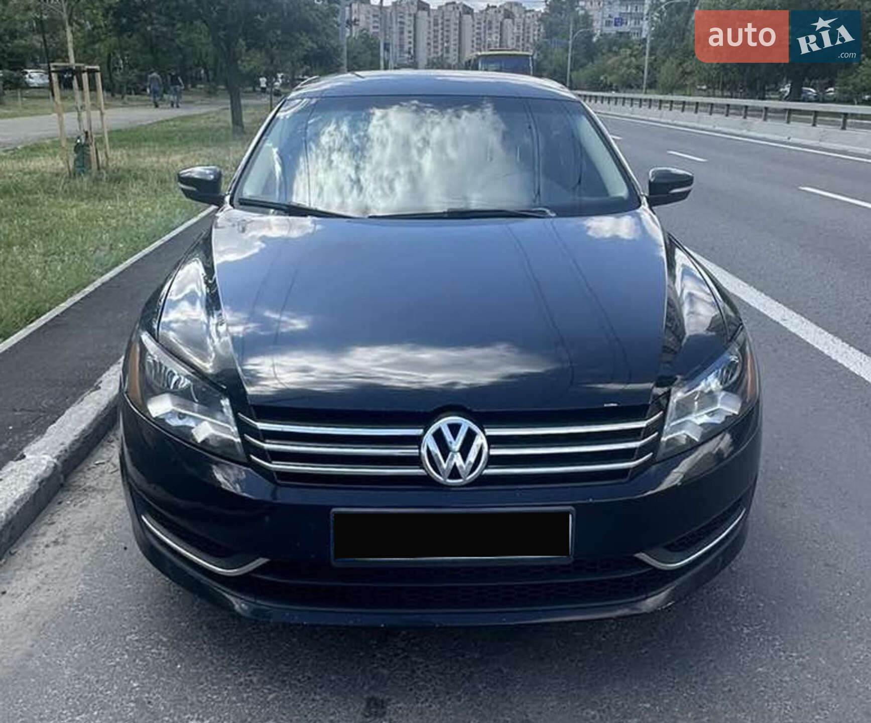VOLKSWAGEN PASSAT 2014