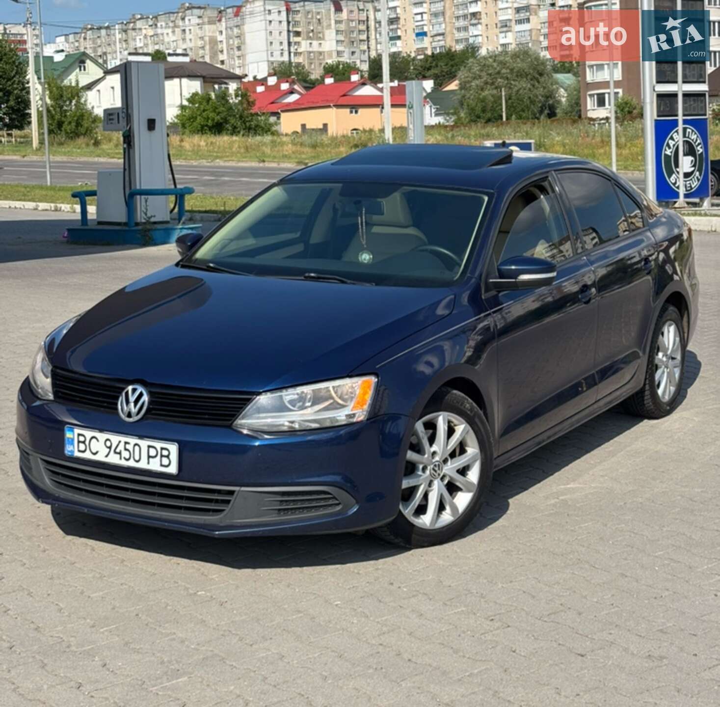 VOLKSWAGEN JETTA 2012