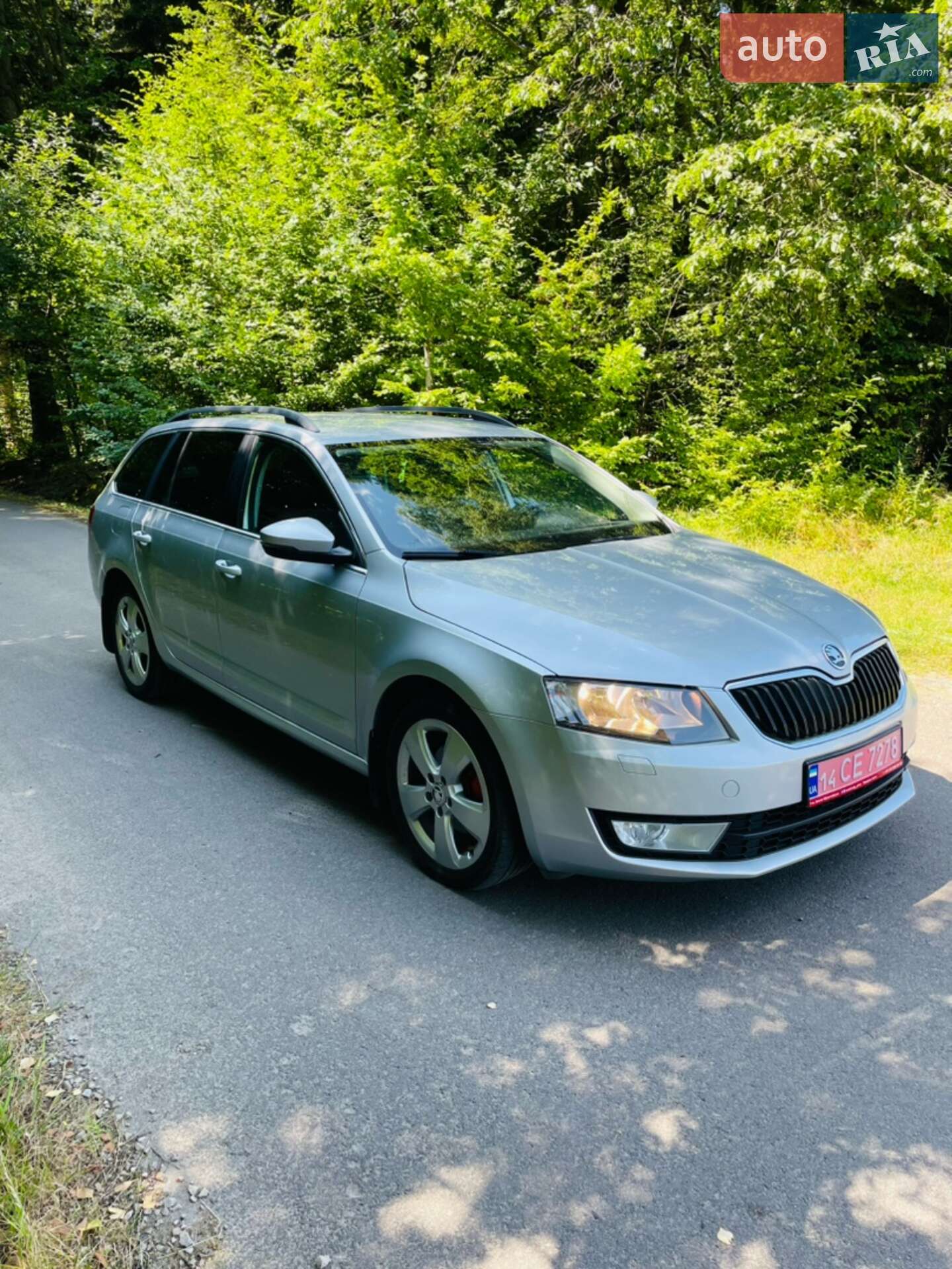 Головне фото звіту автомобіля SKODA OCTAVIA 2013