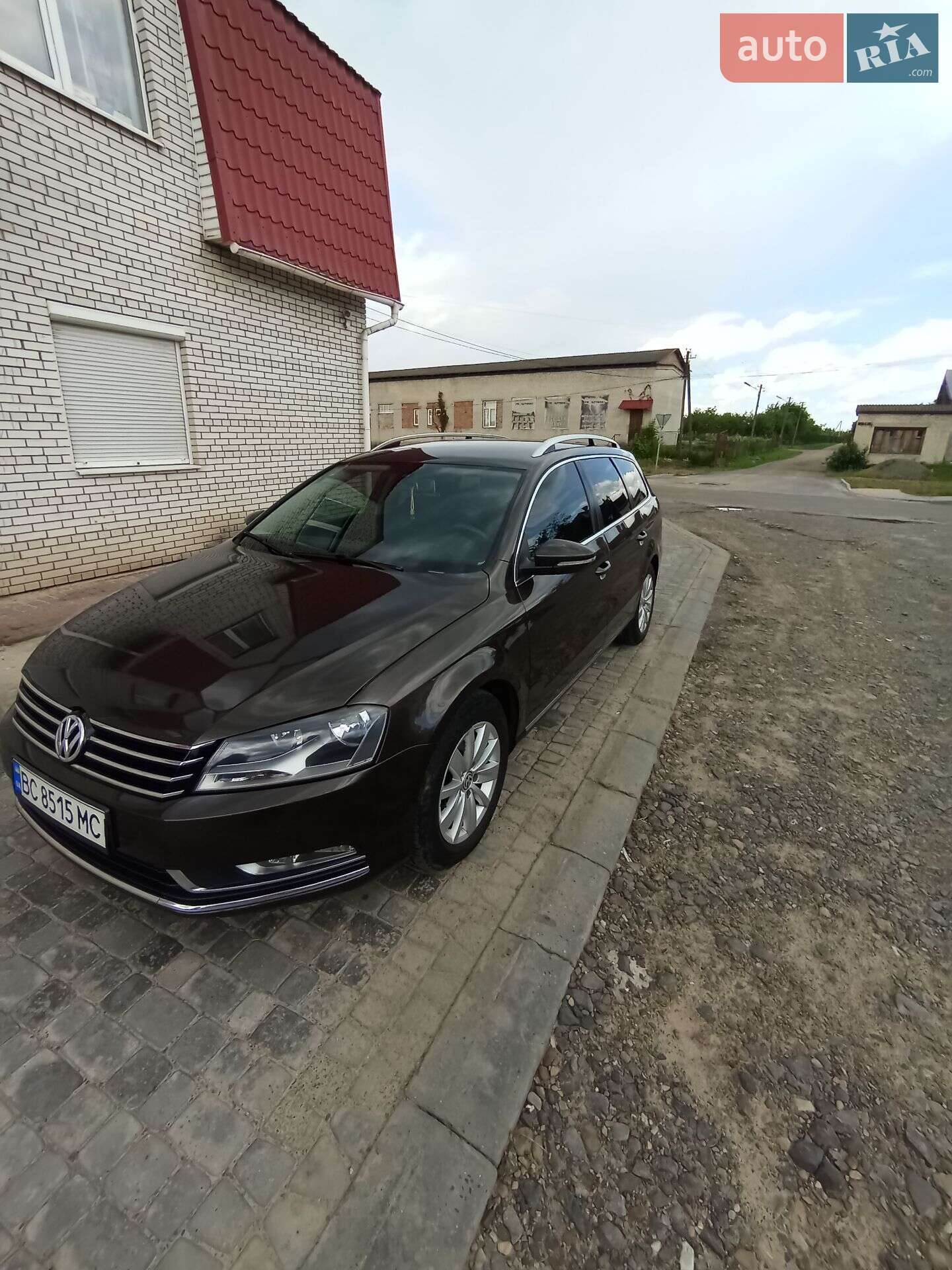 VOLKSWAGEN PASSAT 2012