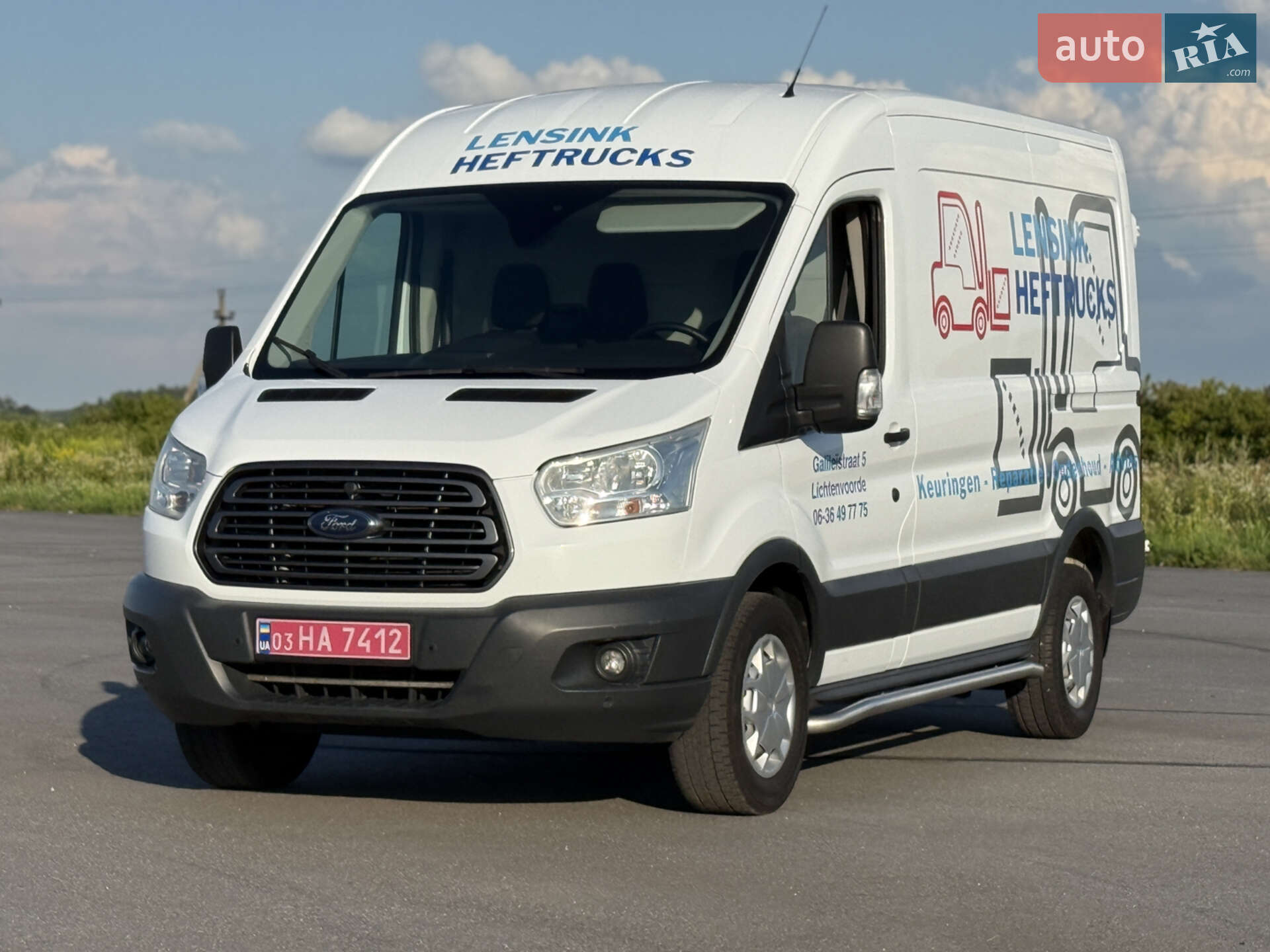 Головне фото звіту автомобіля FORD TRANSIT 2017