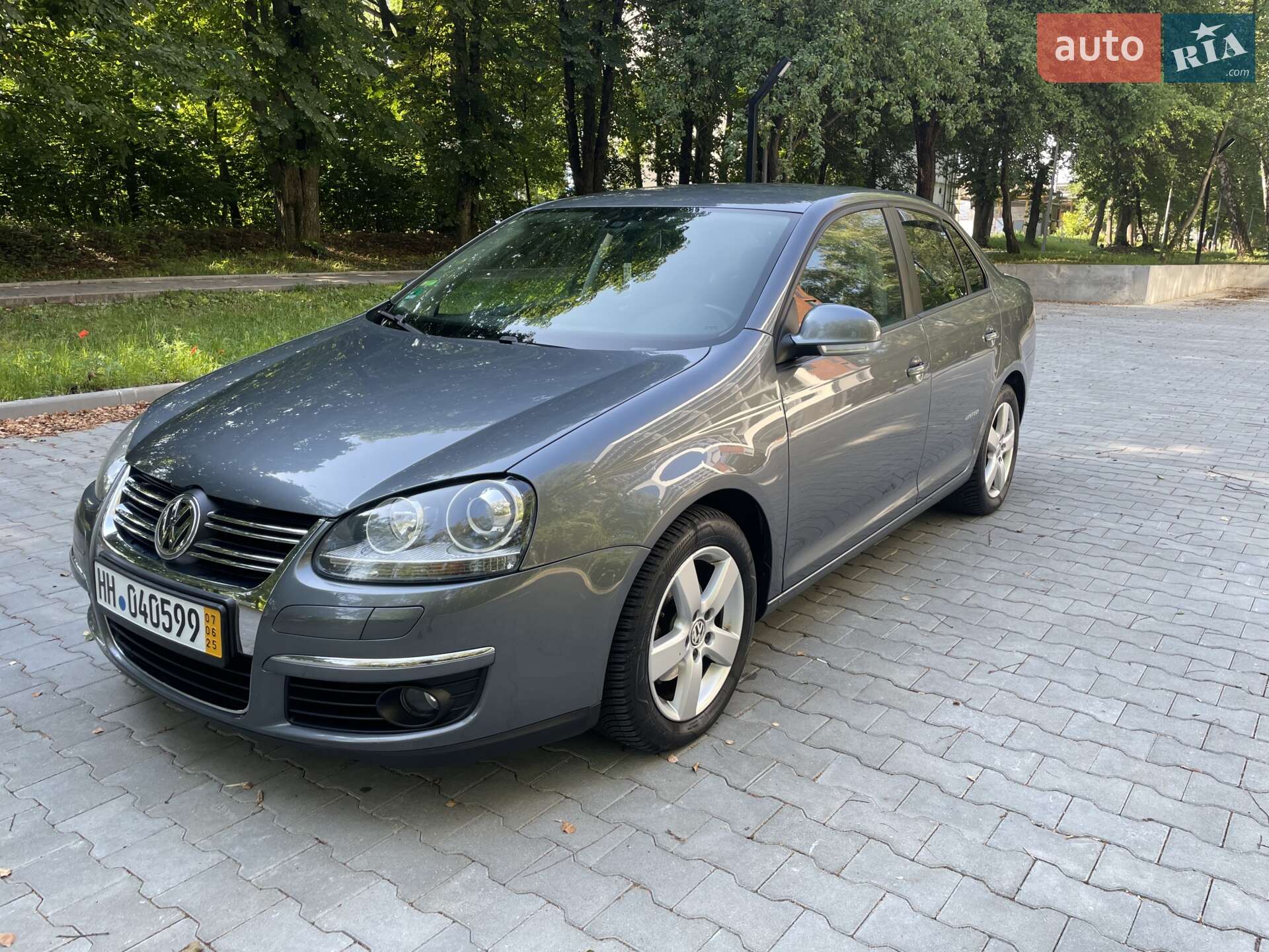 VOLKSWAGEN JETTA 2008