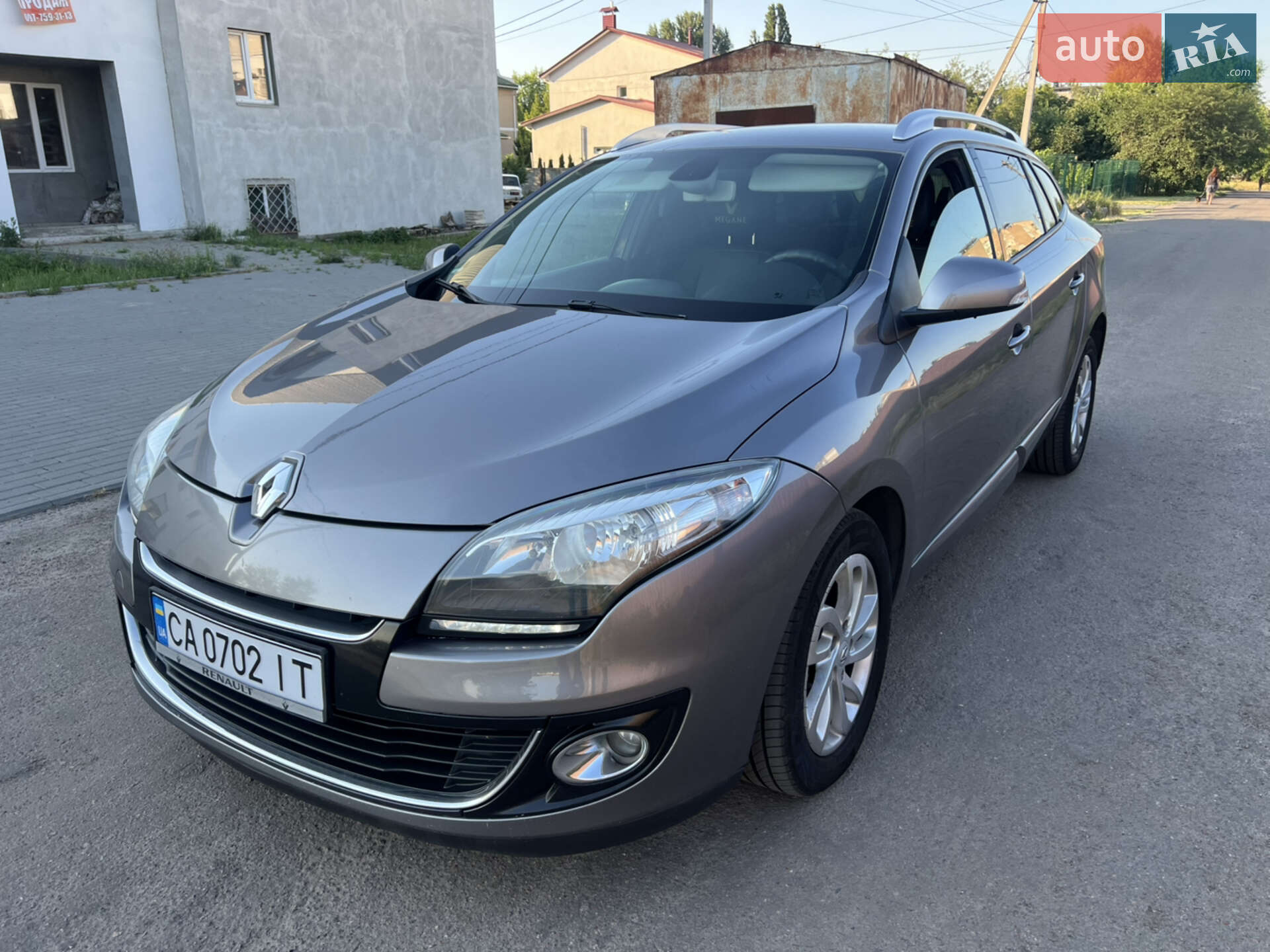 RENAULT MEGANE