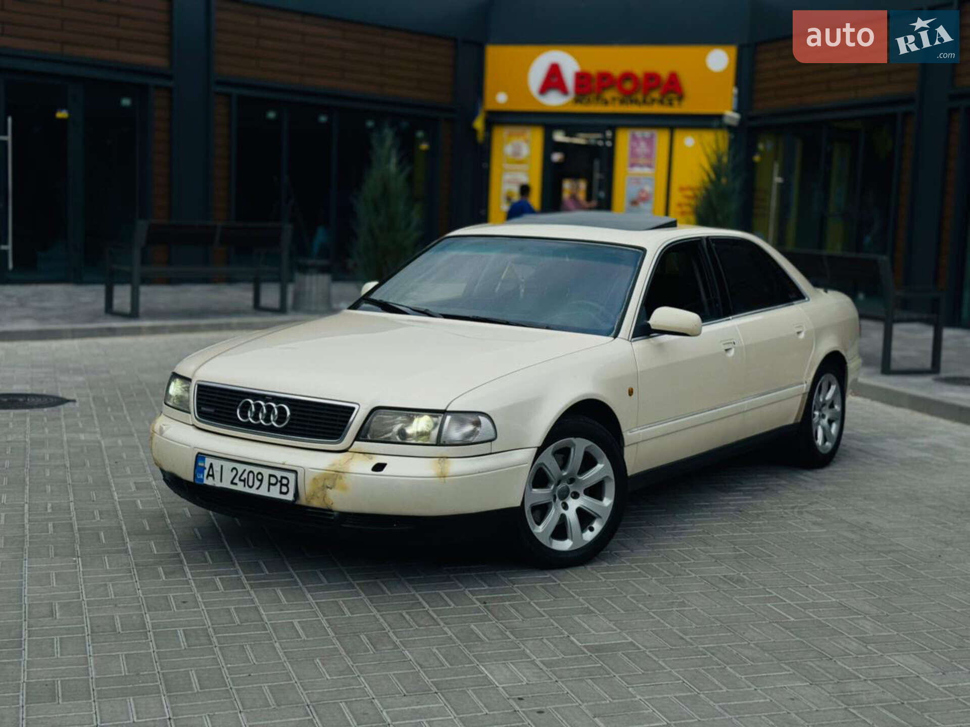 AUDI A8 1998