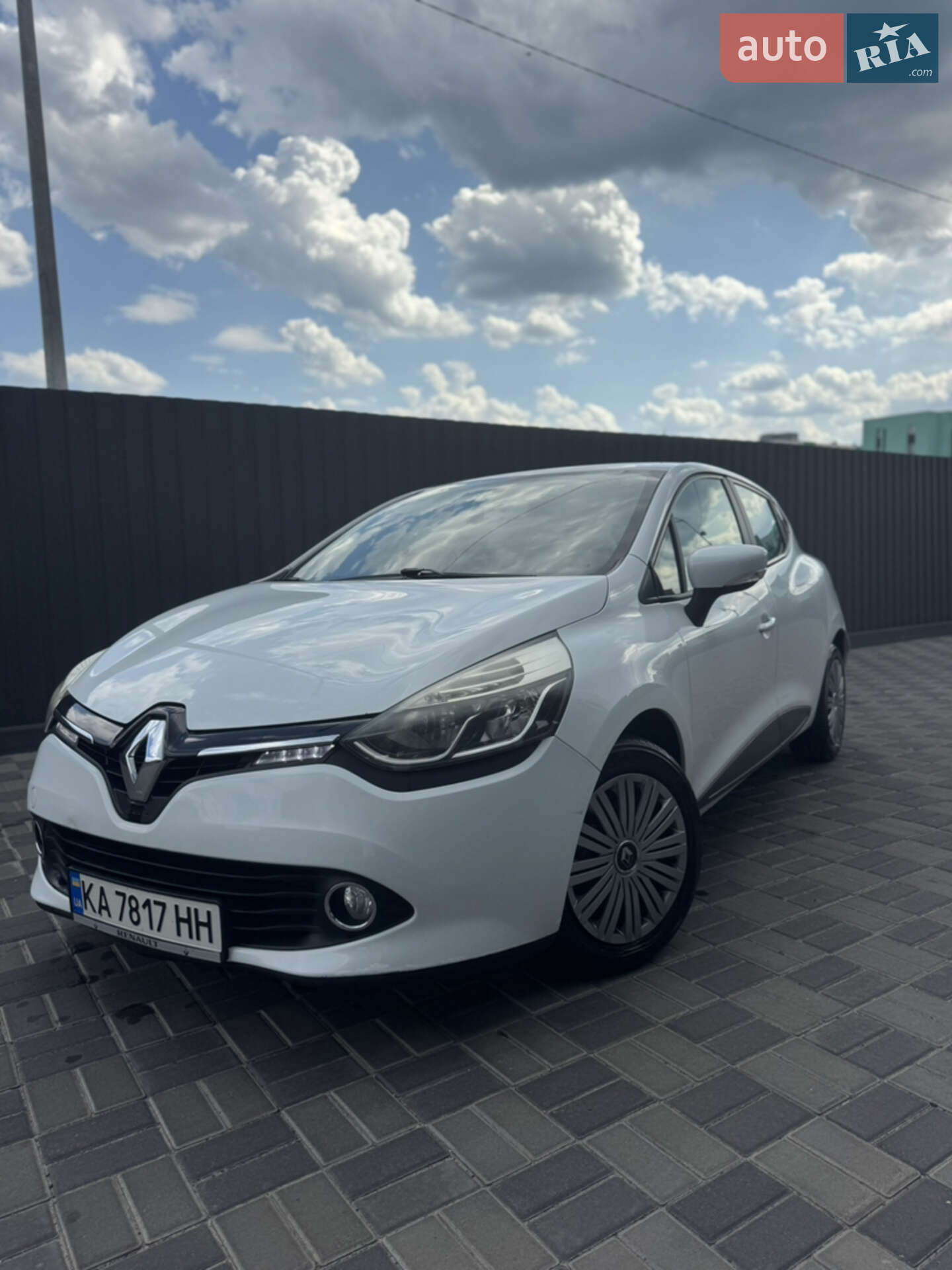 RENAULT CLIO 2013