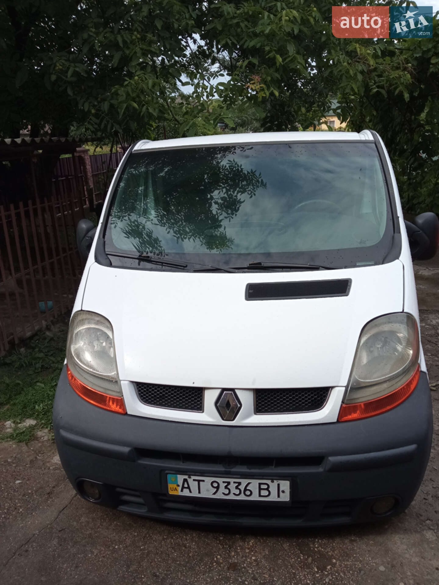 RENAULT TRAFIC 2003