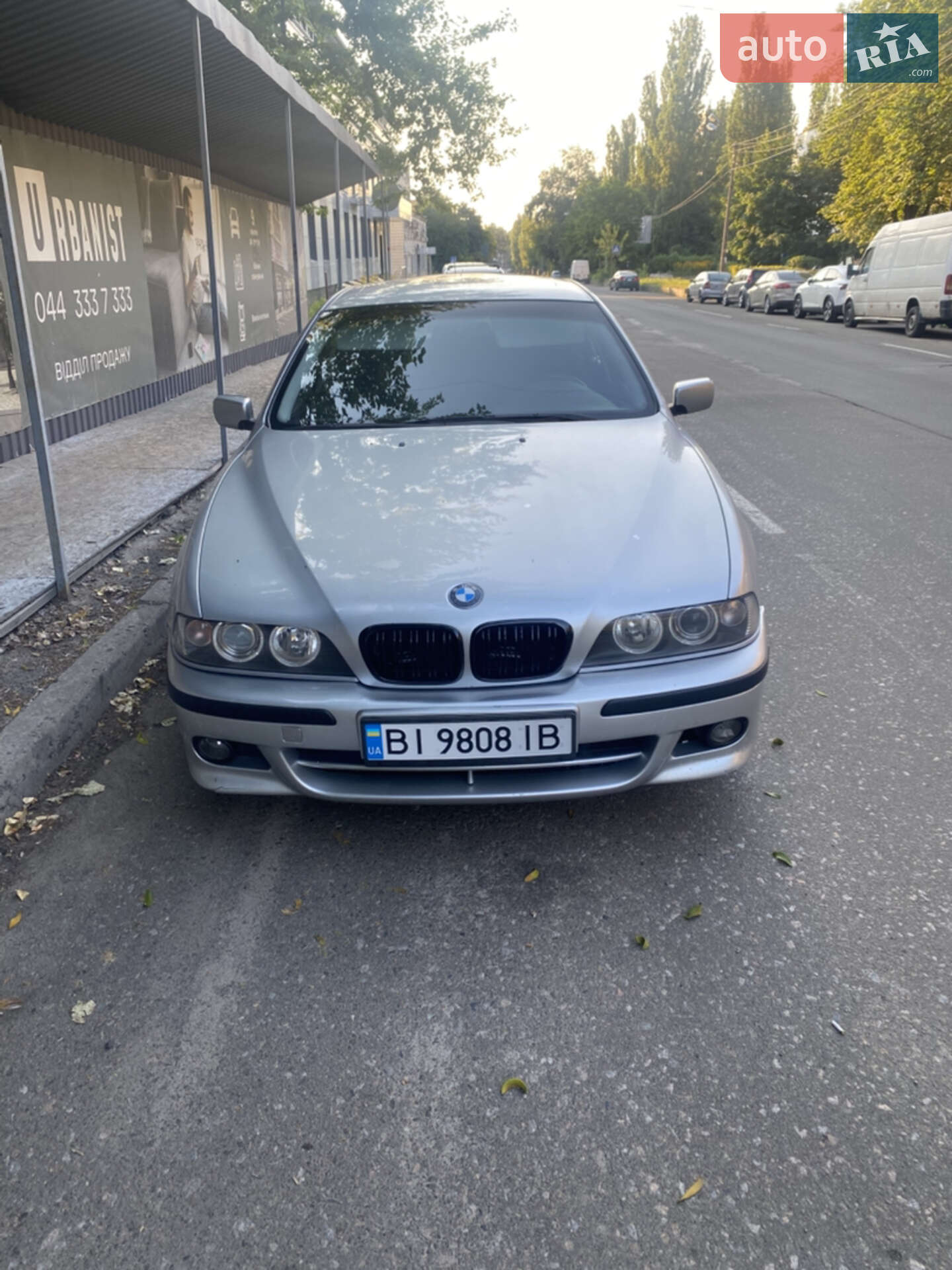 Головне фото звіту автомобіля BMW 528 2001