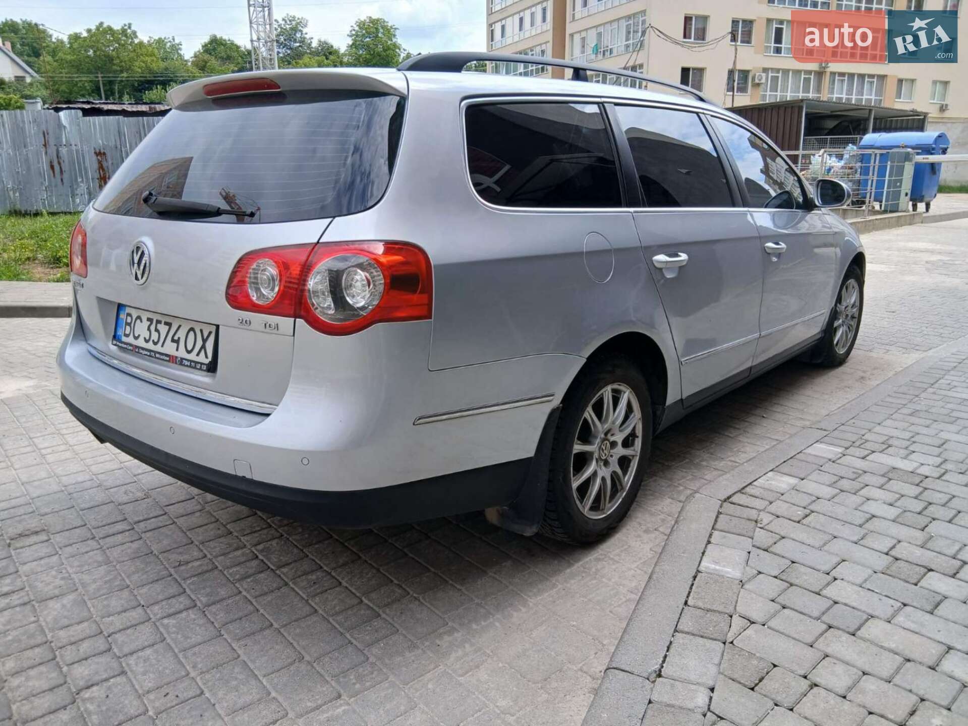 VOLKSWAGEN PASSAT 2010