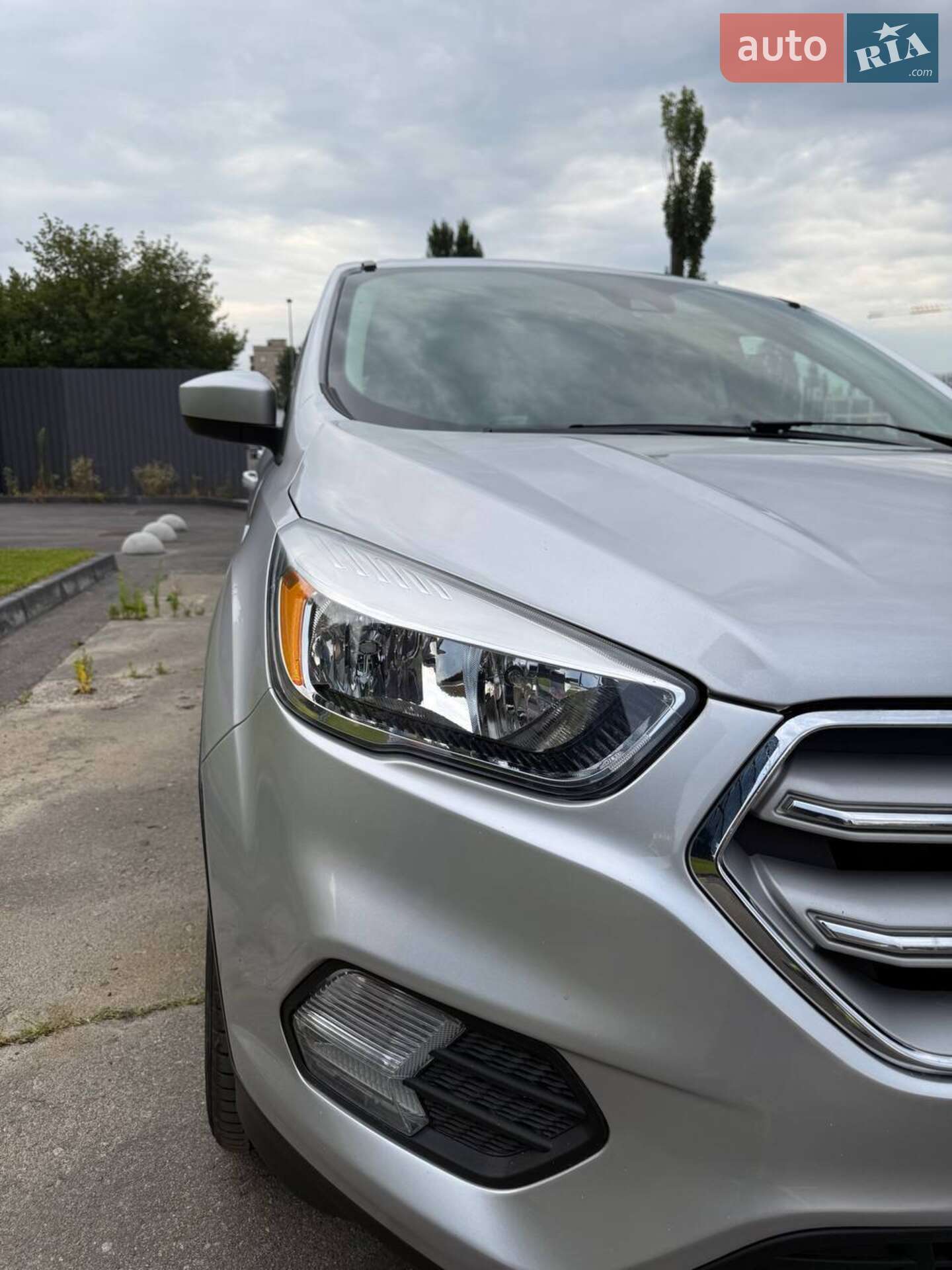 Головне фото звіту автомобіля FORD ESCAPE 2018