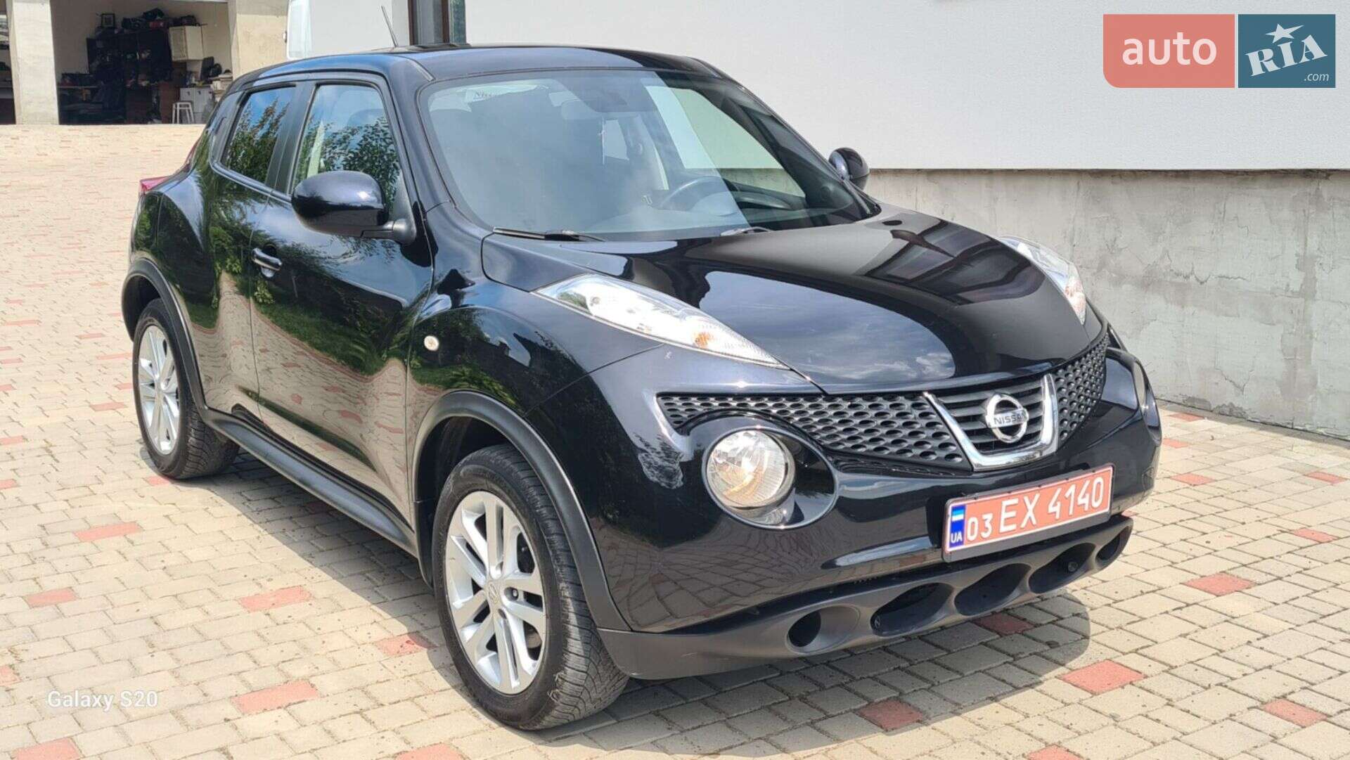 NISSAN JUKE 2010