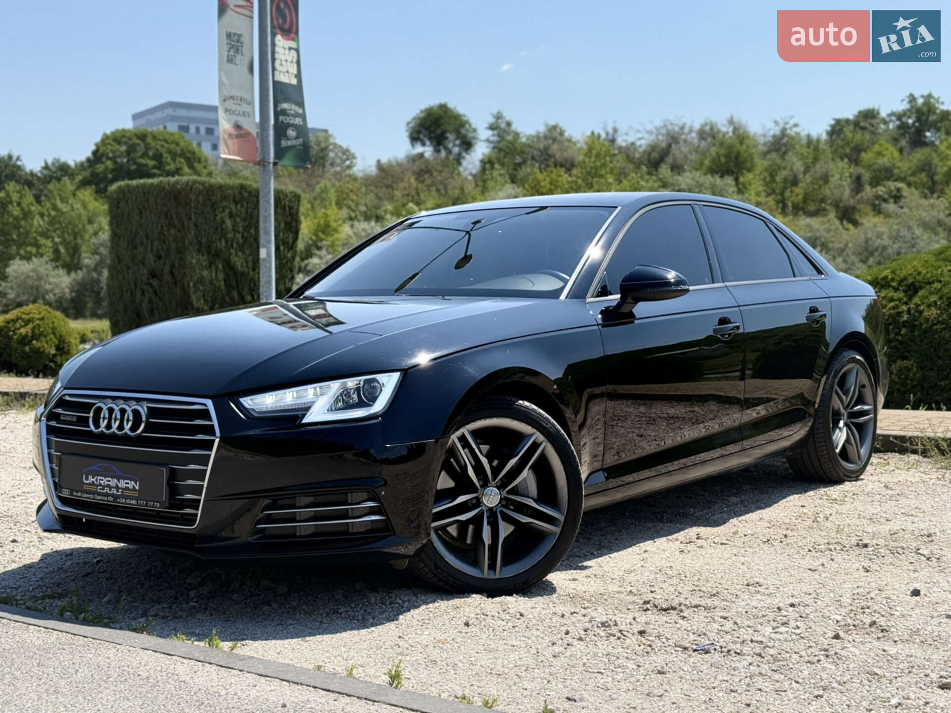 AUDI A4 2017