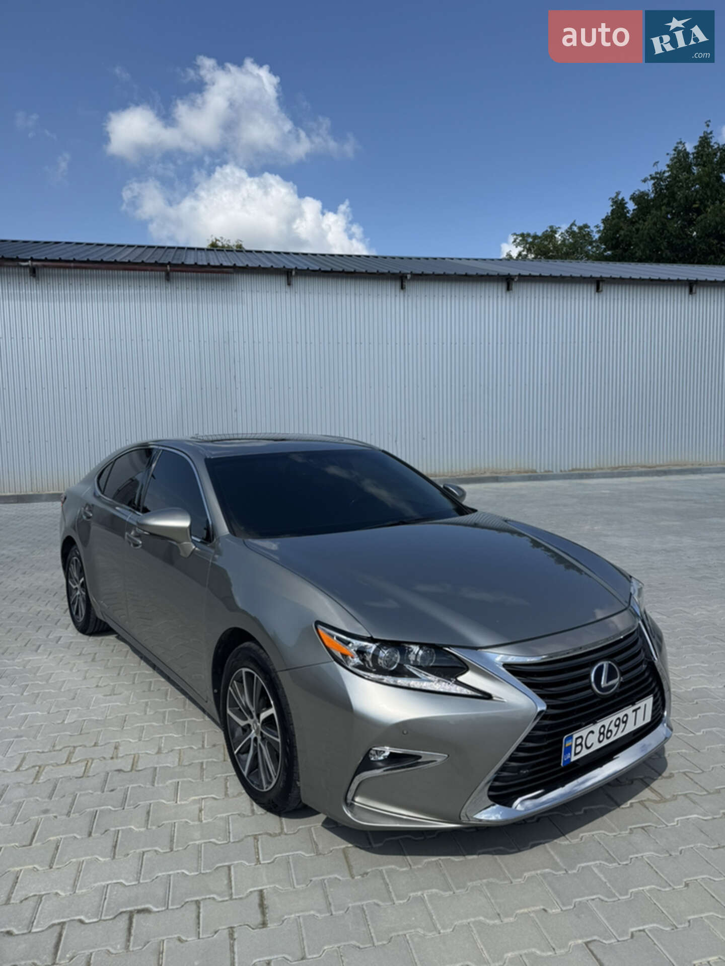 LEXUS ES 300H 2015