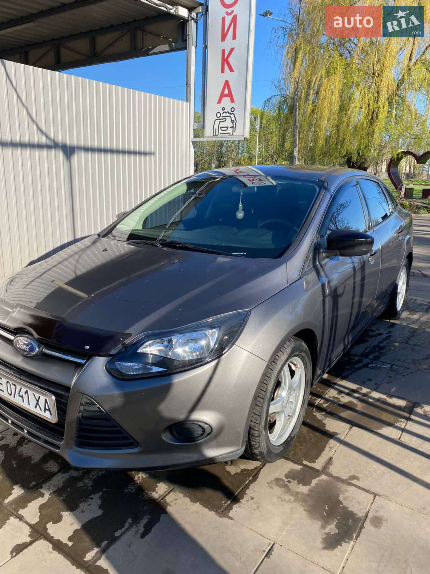 Головне фото звіту автомобіля FORD FOCUS 2013