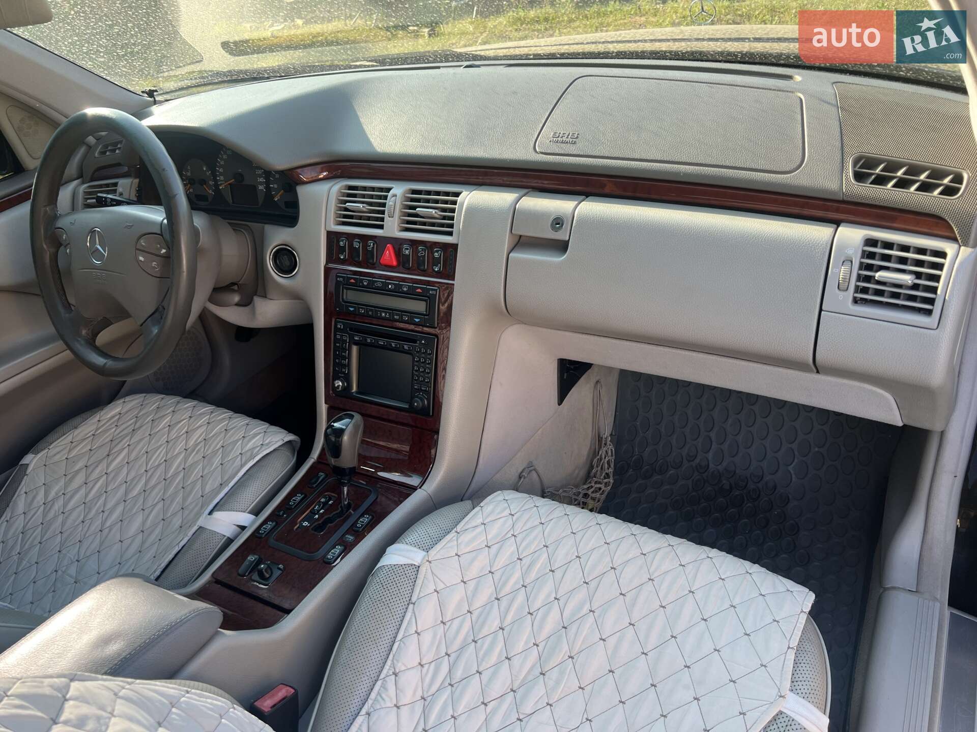 Mercedes-Benz E-Class 2001