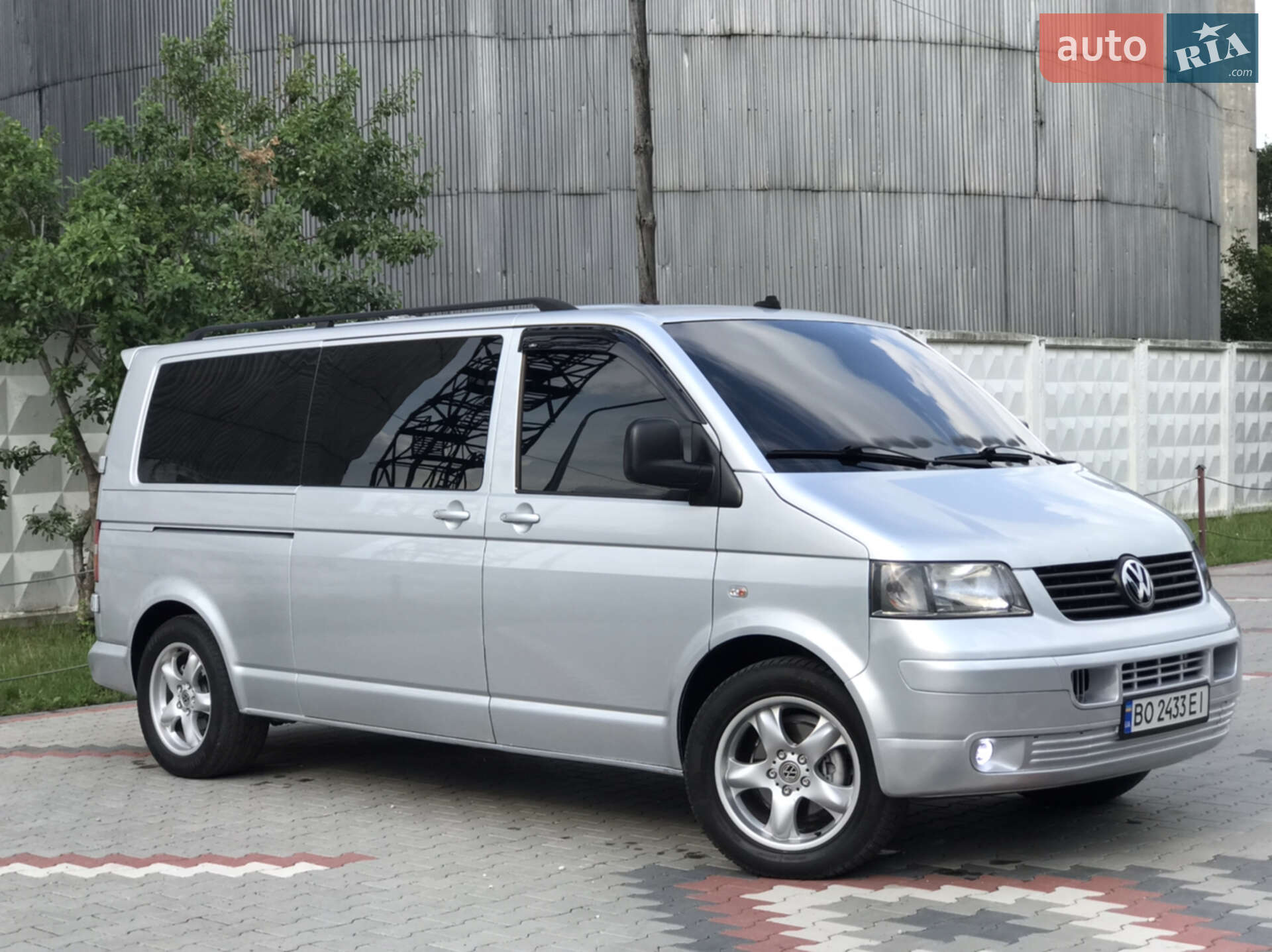 VOLKSWAGEN TRANSPORTER 2005