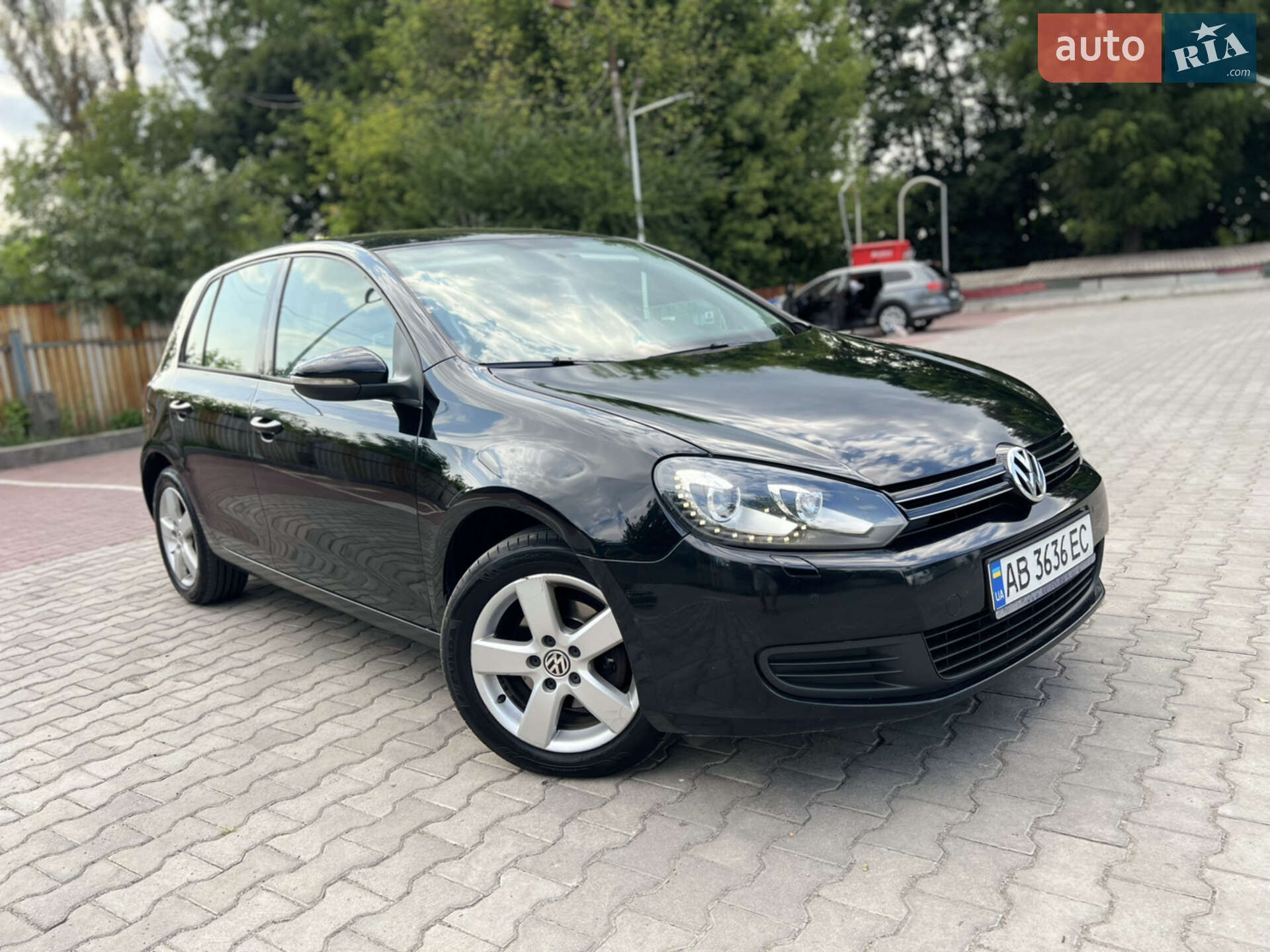VOLKSWAGEN GOLF 2011