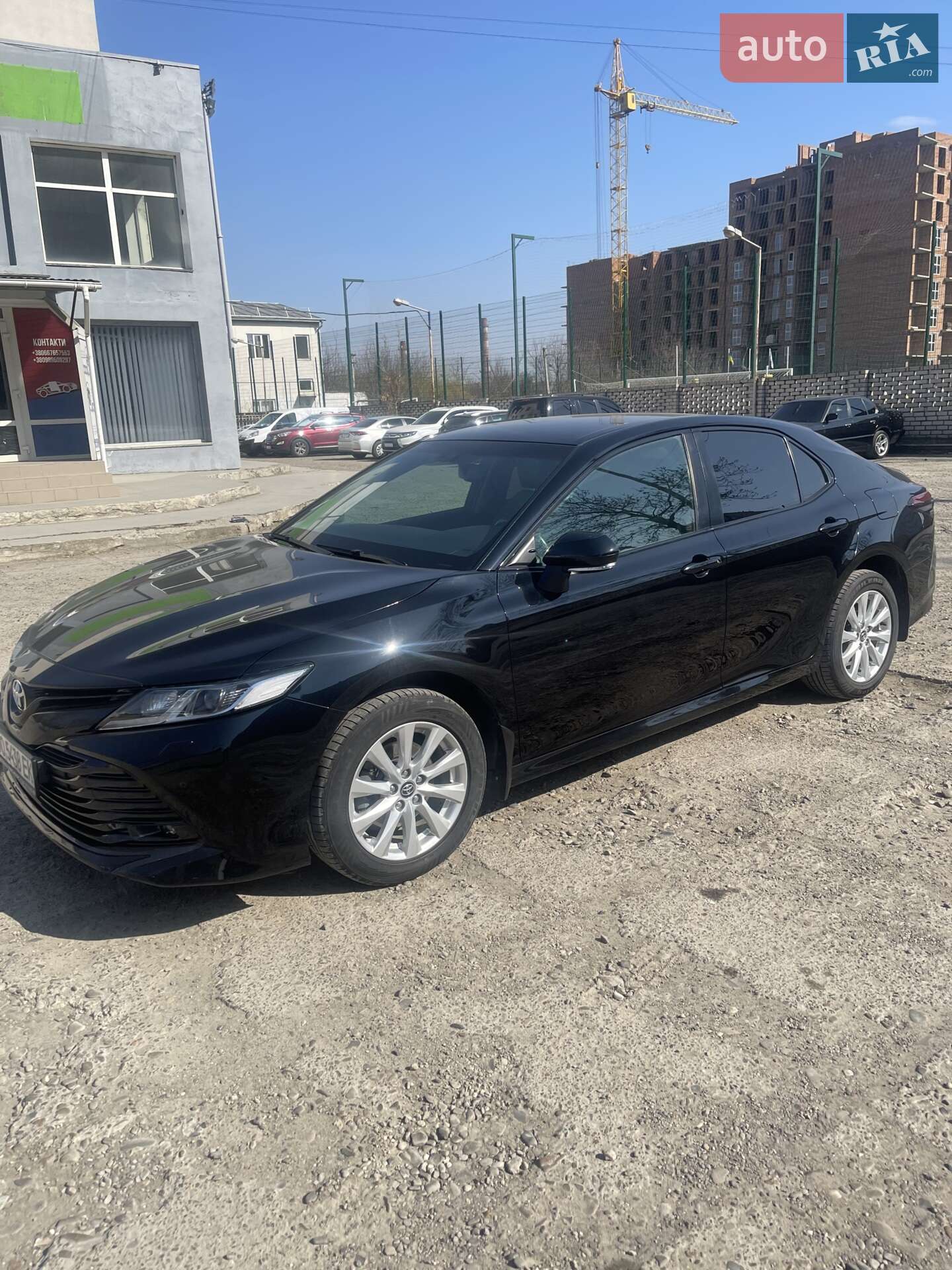 TOYOTA CAMRY