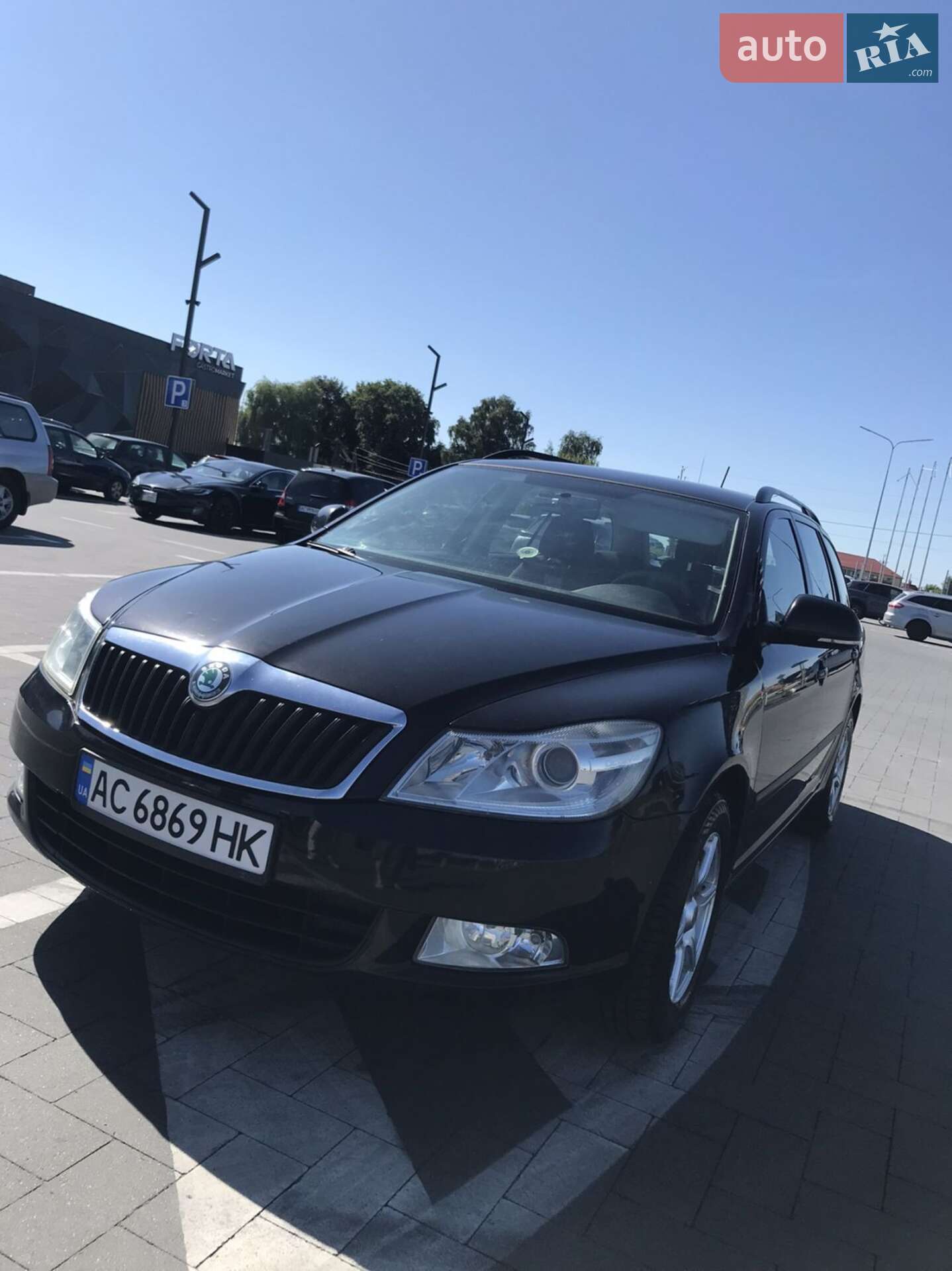 Головне фото звіту автомобіля SKODA OCTAVIA 2012