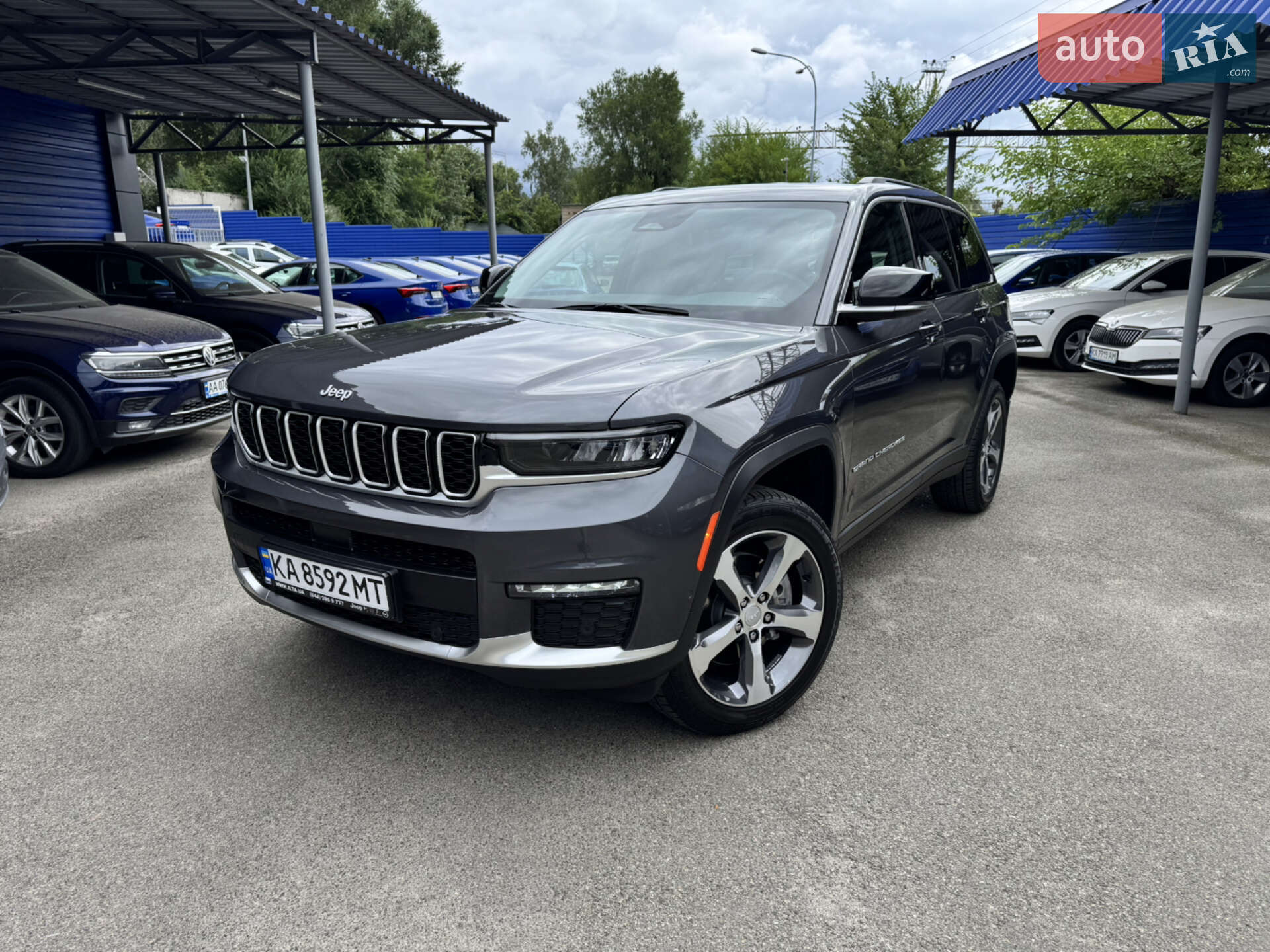 JEEP GRAND CHEROKEE 2023