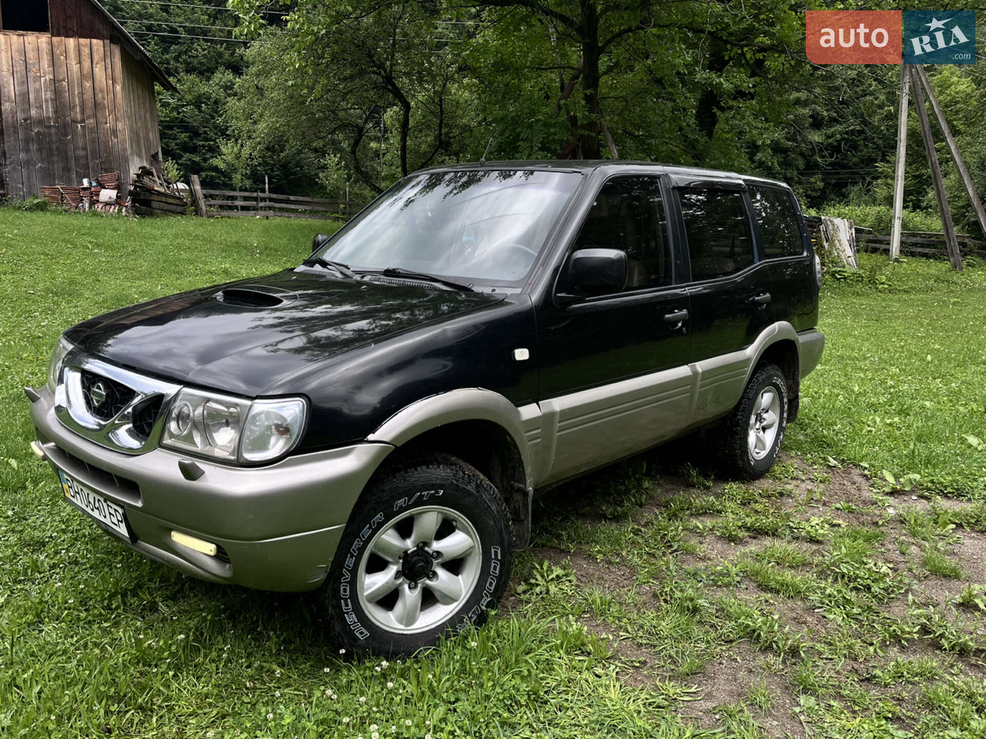 NISSAN TERRANO 2001