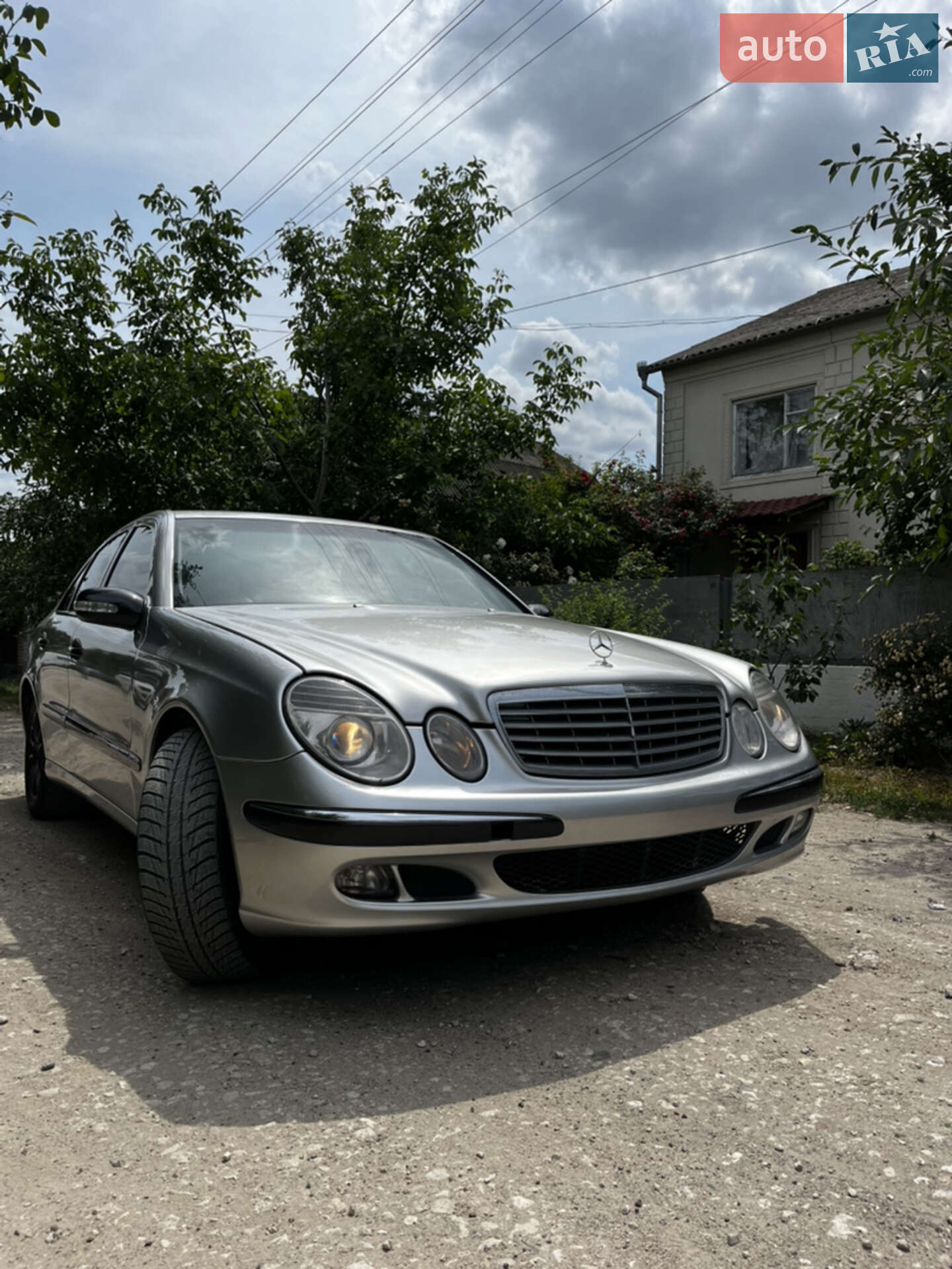 Mercedes-Benz E-Class 2002
