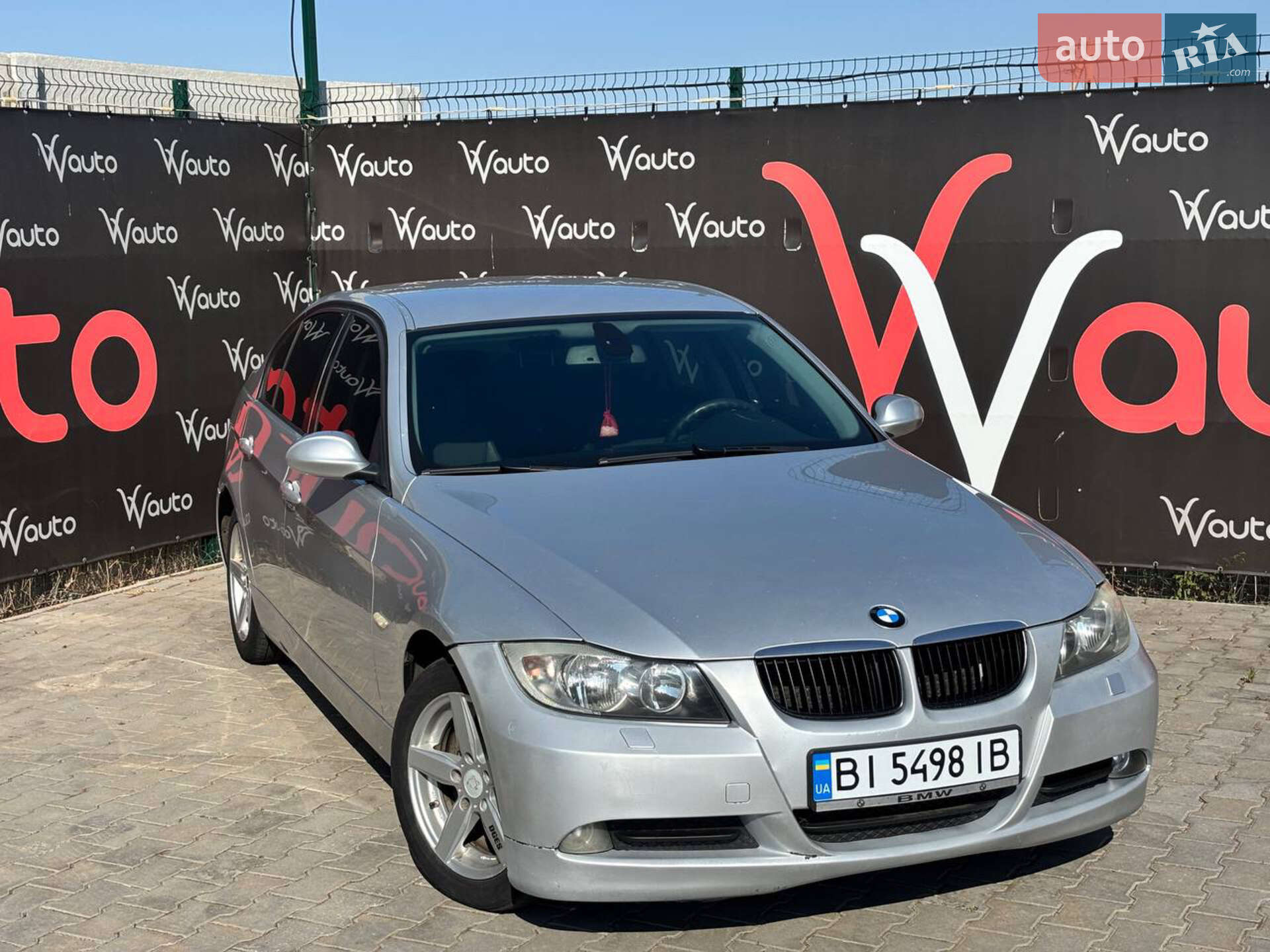 BMW 3 Series 2005