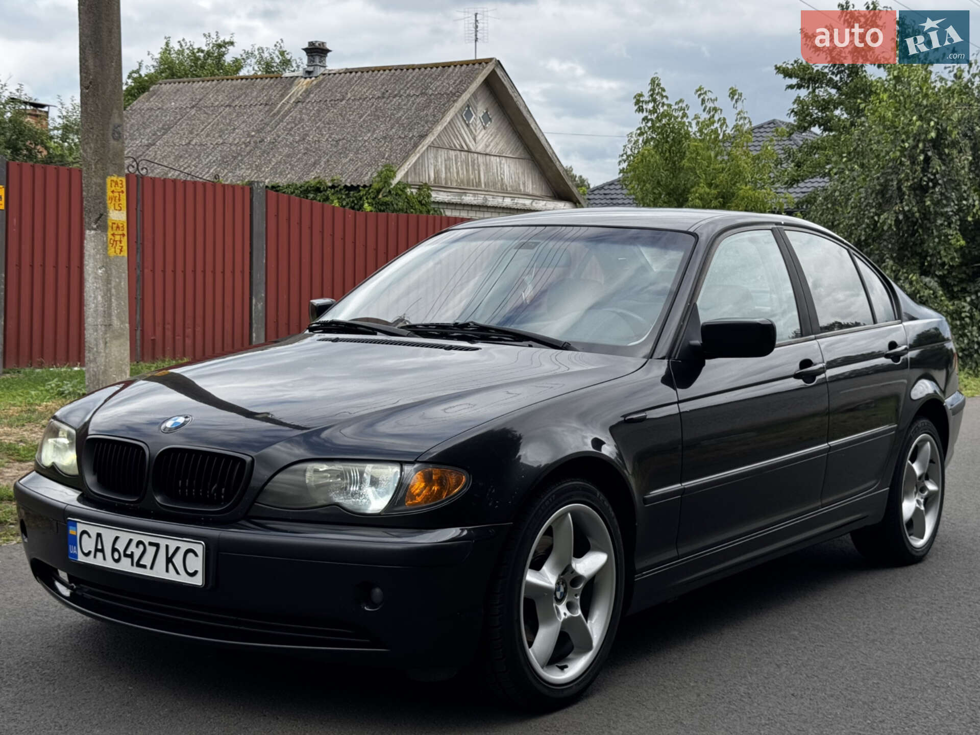 Головне фото звіту автомобіля BMW 320I 2002