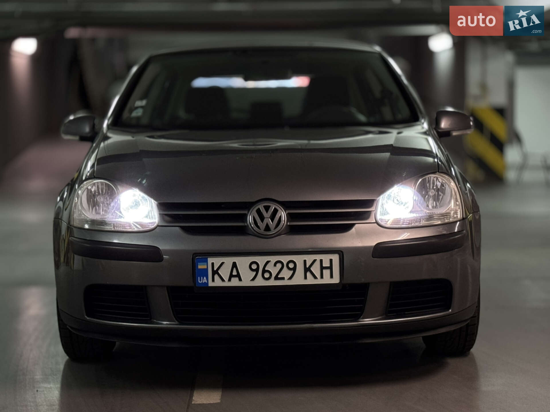 VOLKSWAGEN GOLF 2005