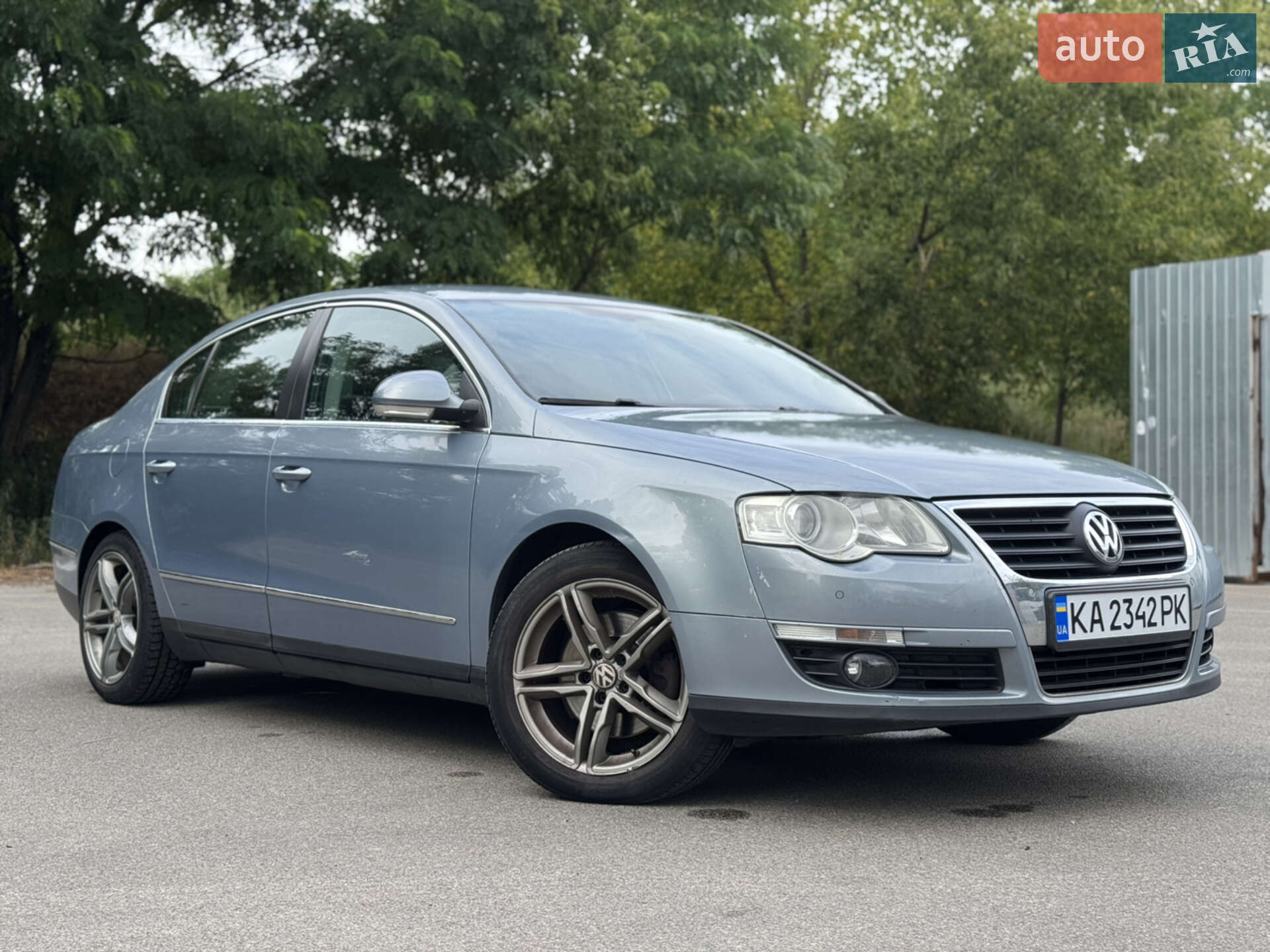 VOLKSWAGEN PASSAT 2009