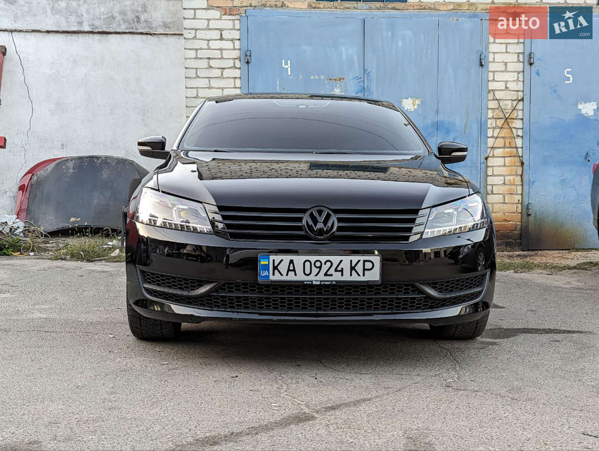 VOLKSWAGEN PASSAT 2012