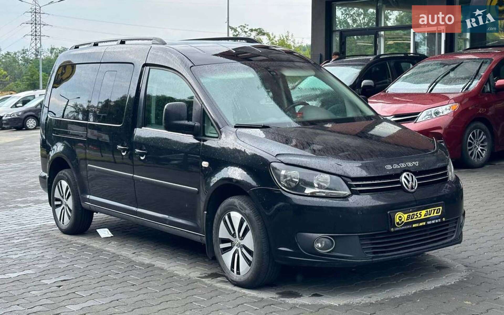 VOLKSWAGEN CADDY 2012