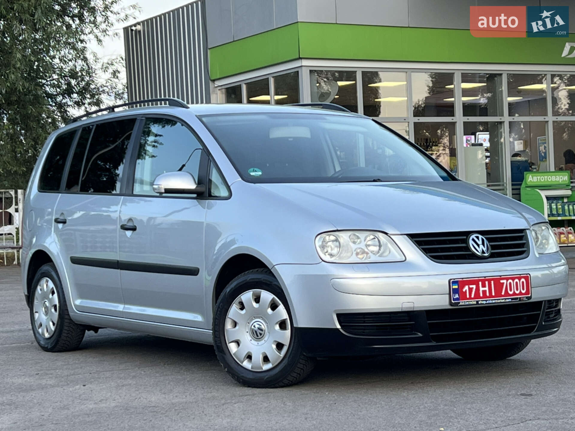 VOLKSWAGEN TOURAN 2003