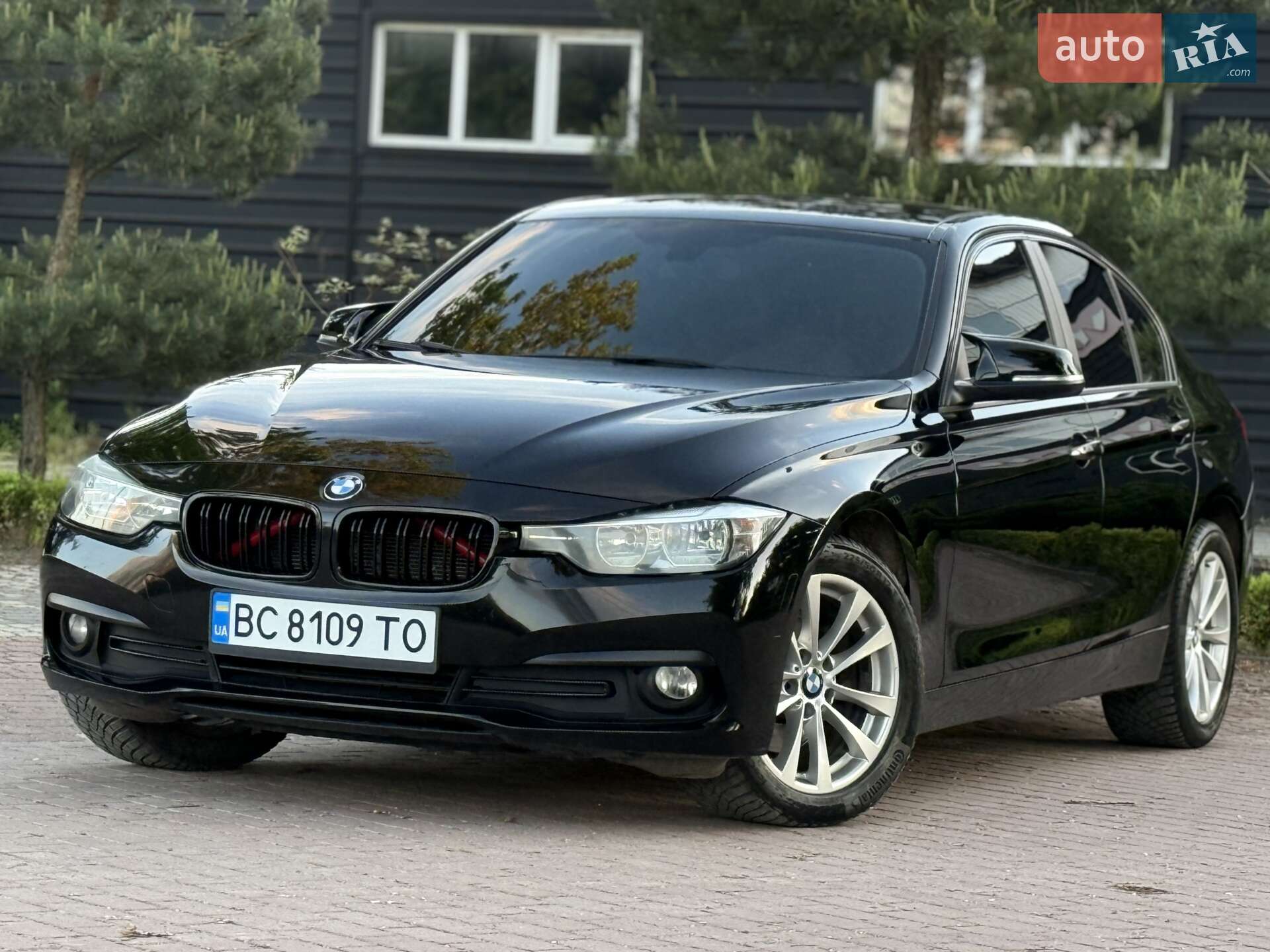 BMW 320 2016