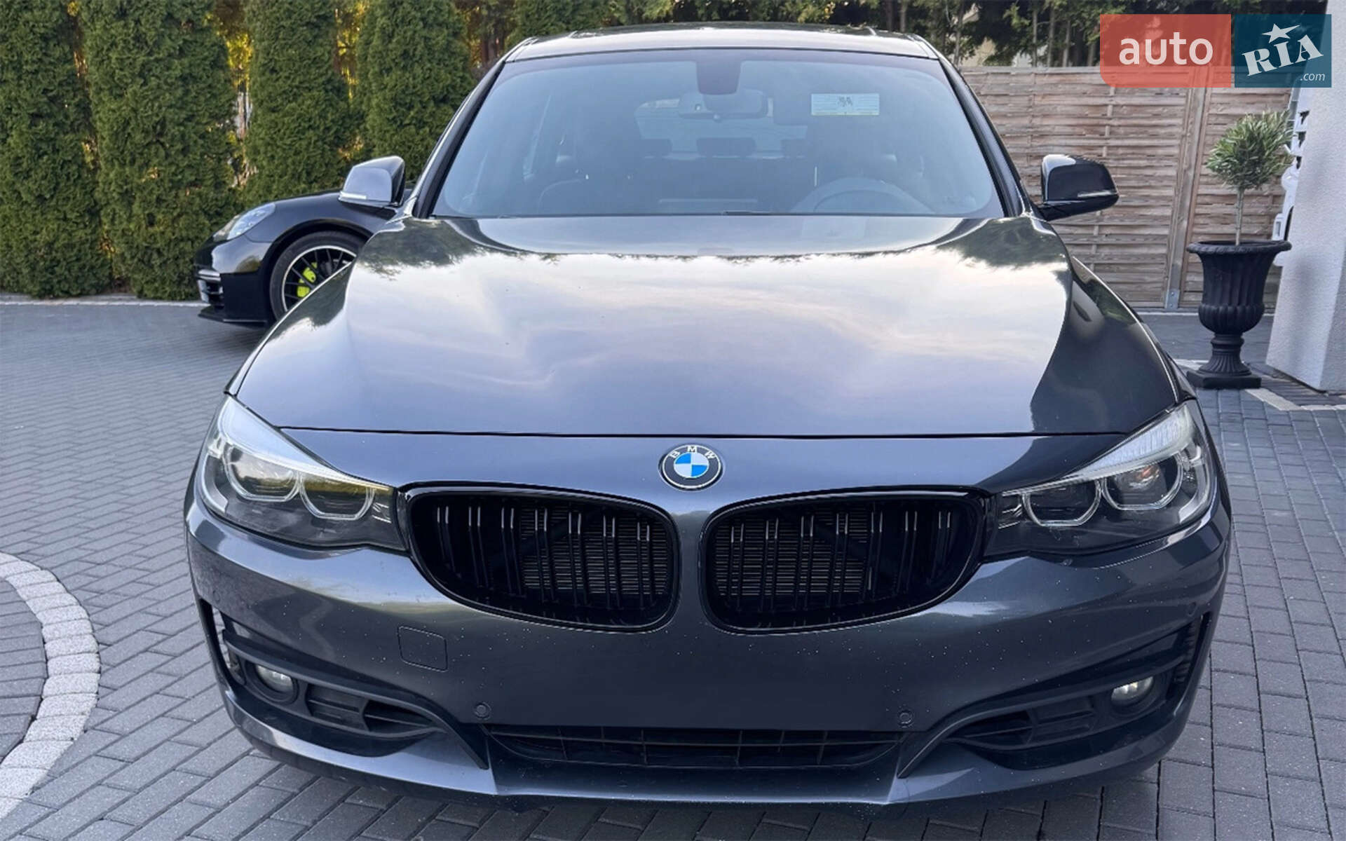BMW 330I GT 2017