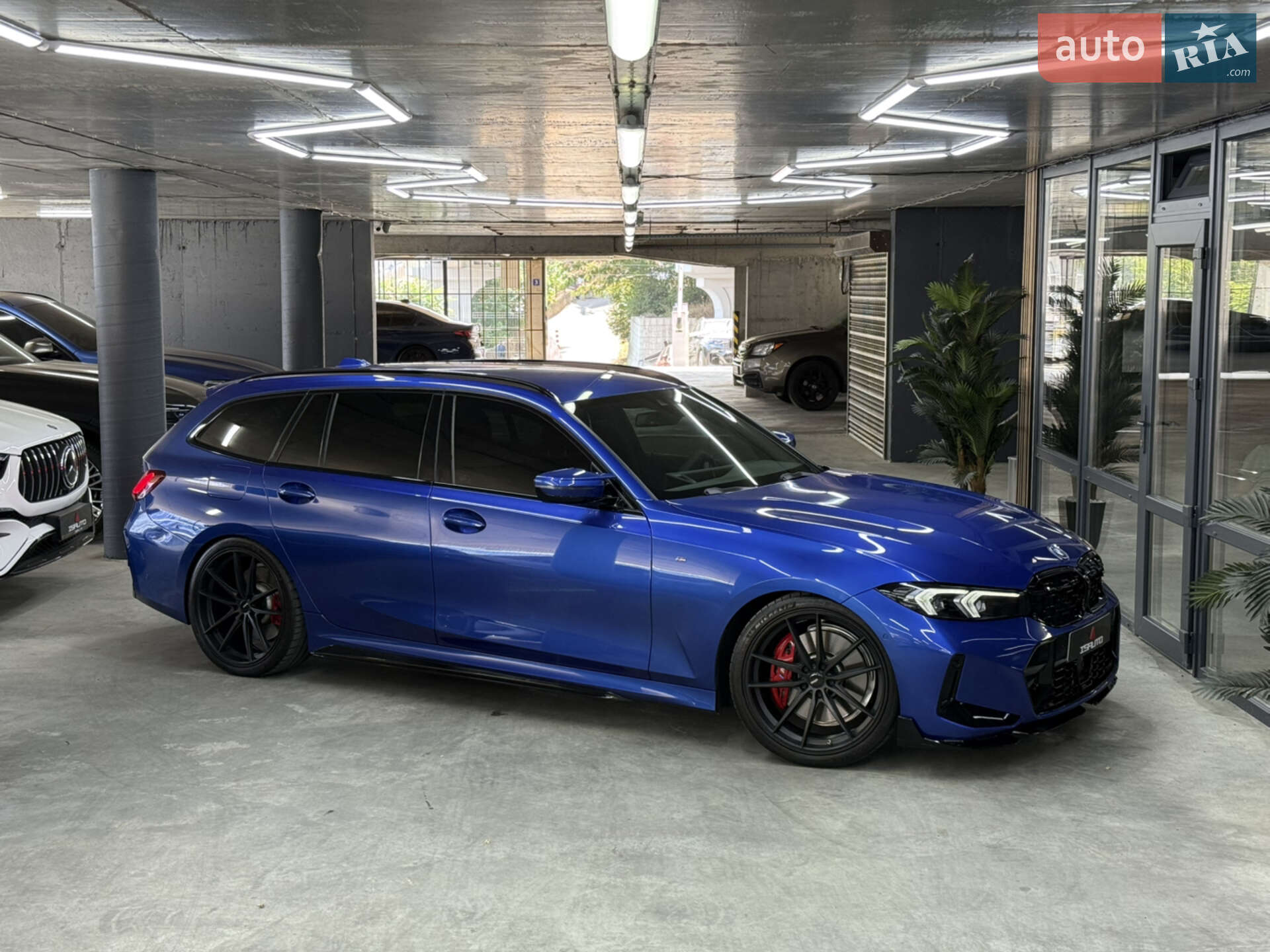 BMW 330Е 2022