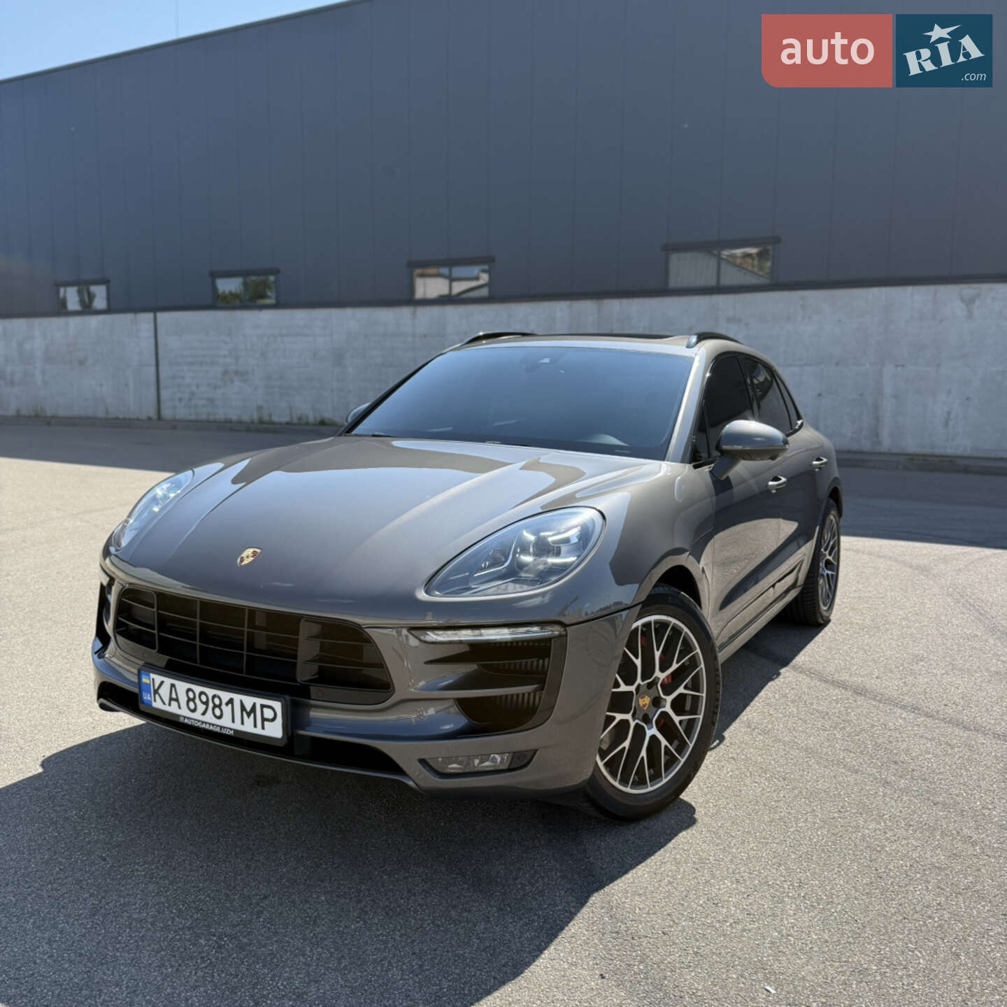 PORSCHE MACAN GTS 2016