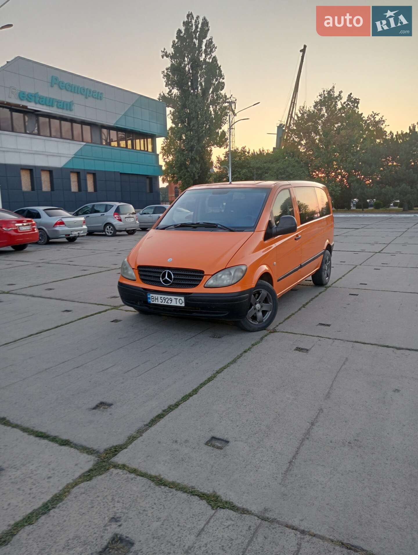 MERCEDES-BENZ VITO 2005