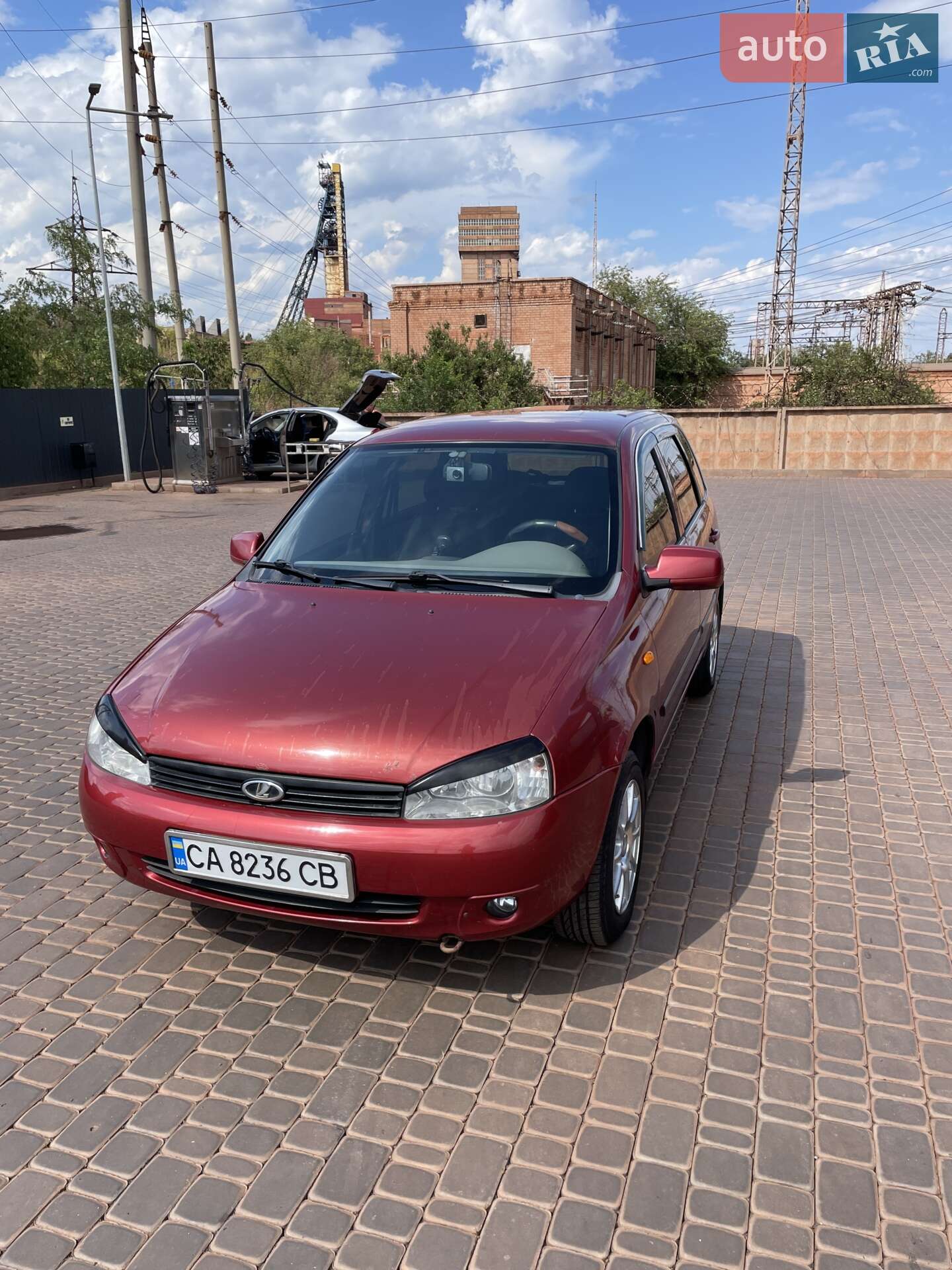 Головне фото звіту автомобіля ВАЗ 111740 2010