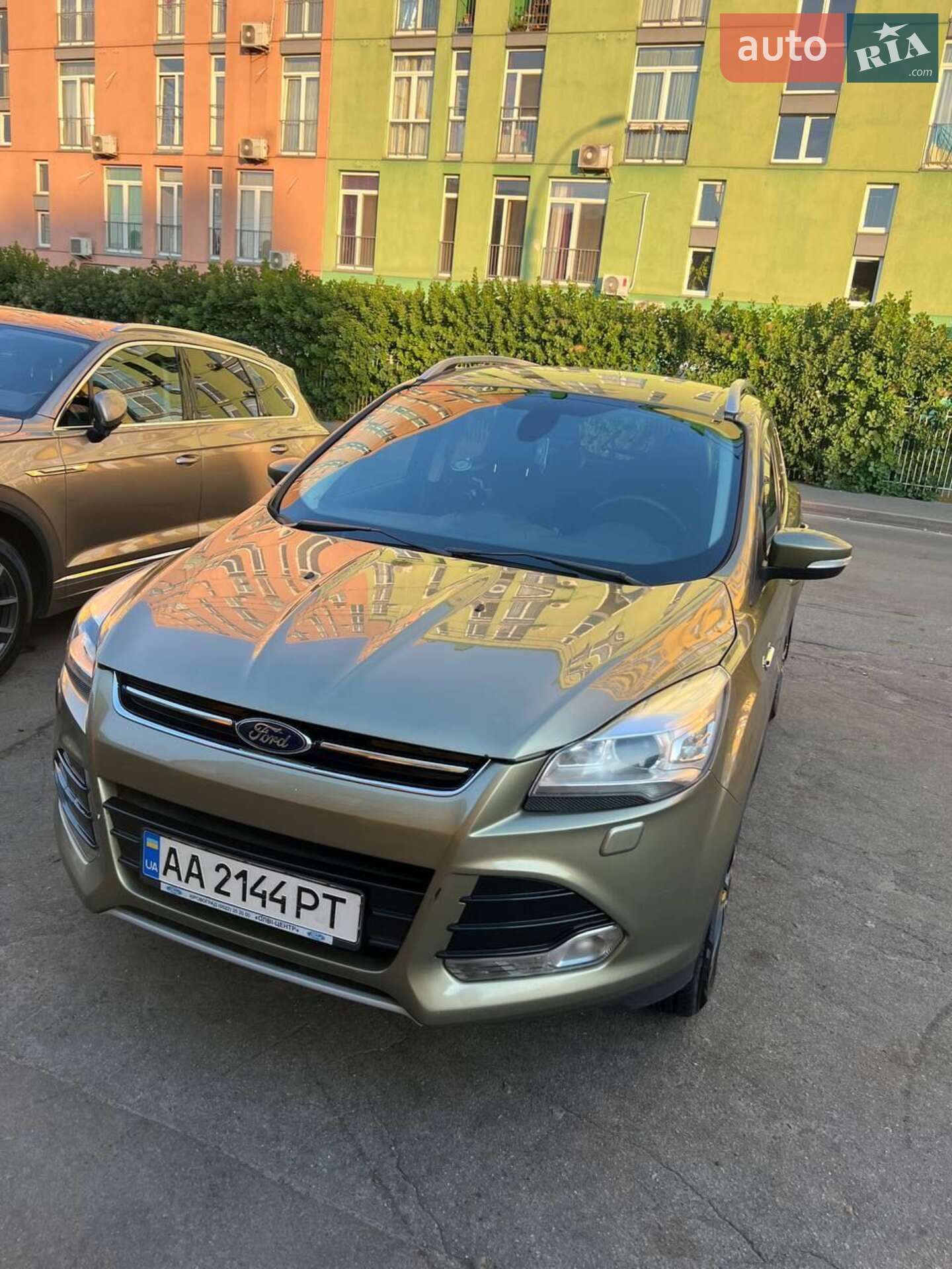 Головне фото звіту автомобіля FORD KUGA 2013
