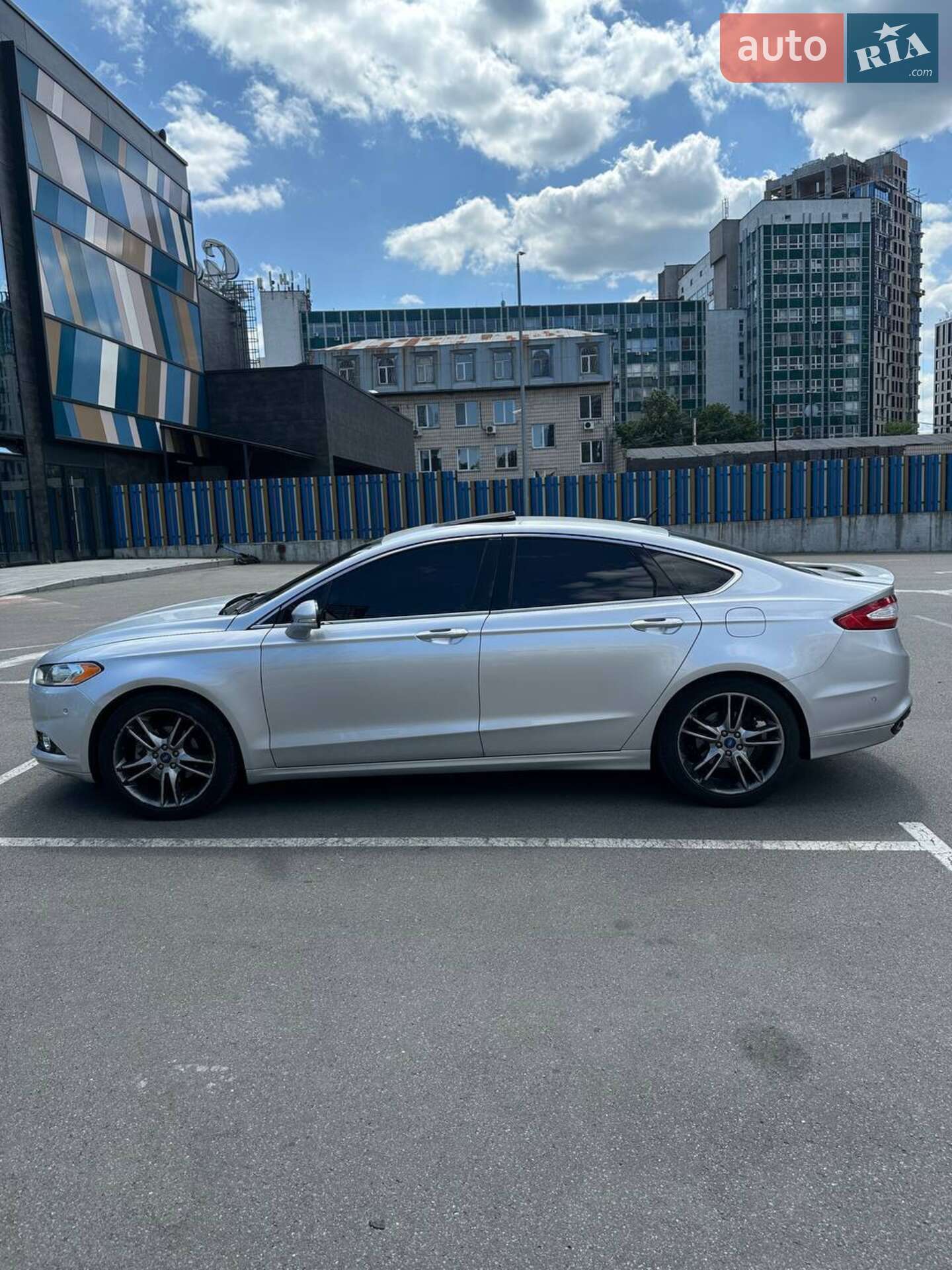 FORD FUSION