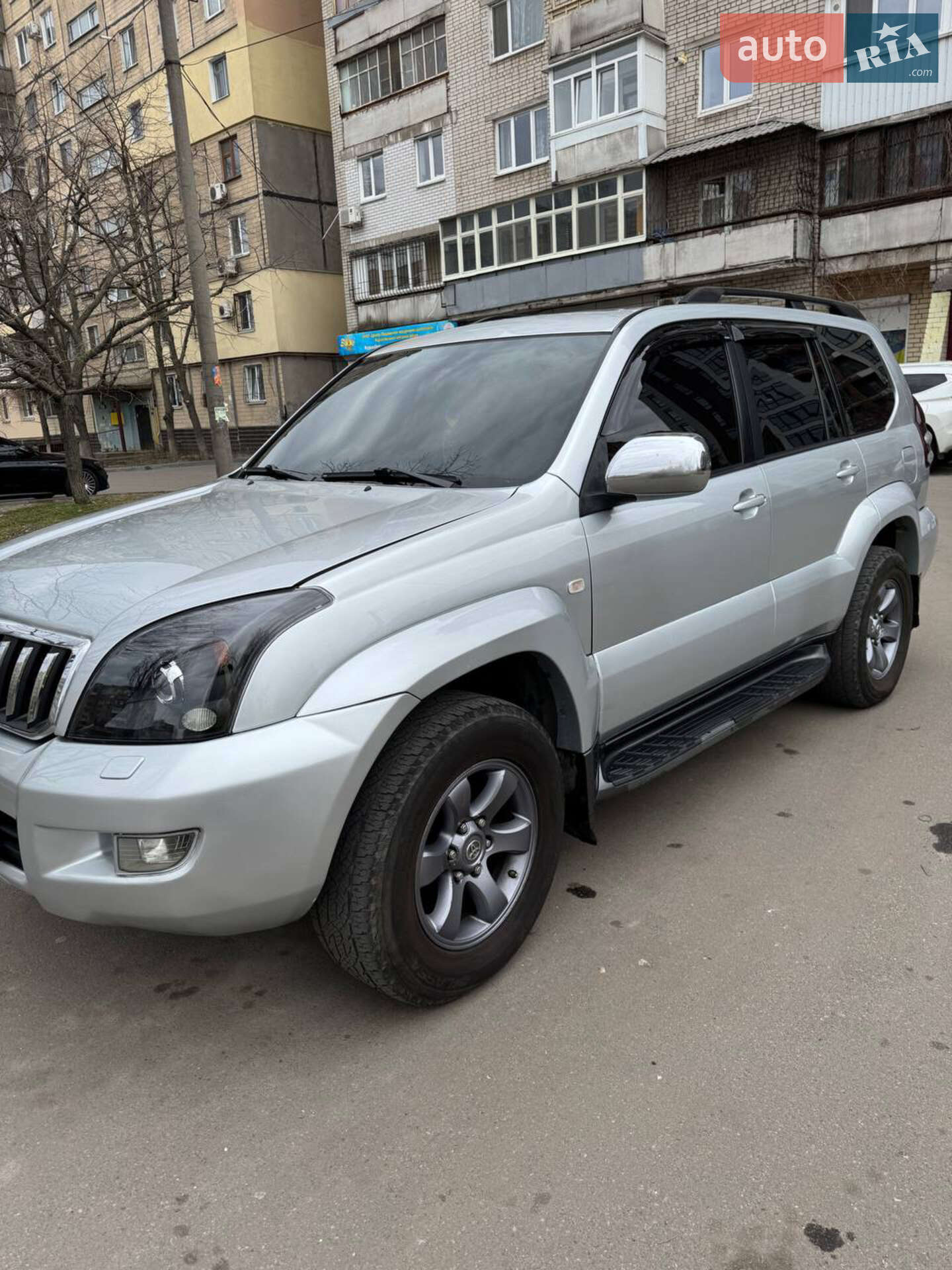 TOYOTA PRADO